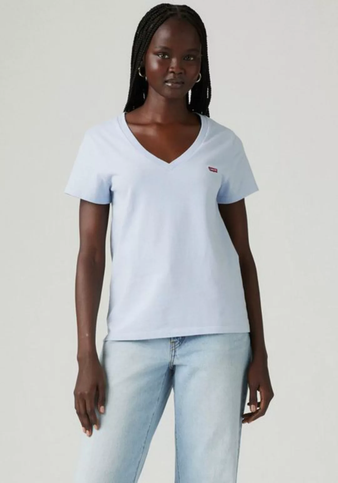 Levi's® V-Shirt Perfect Tee mit kleinem Batwing- Logo günstig online kaufen