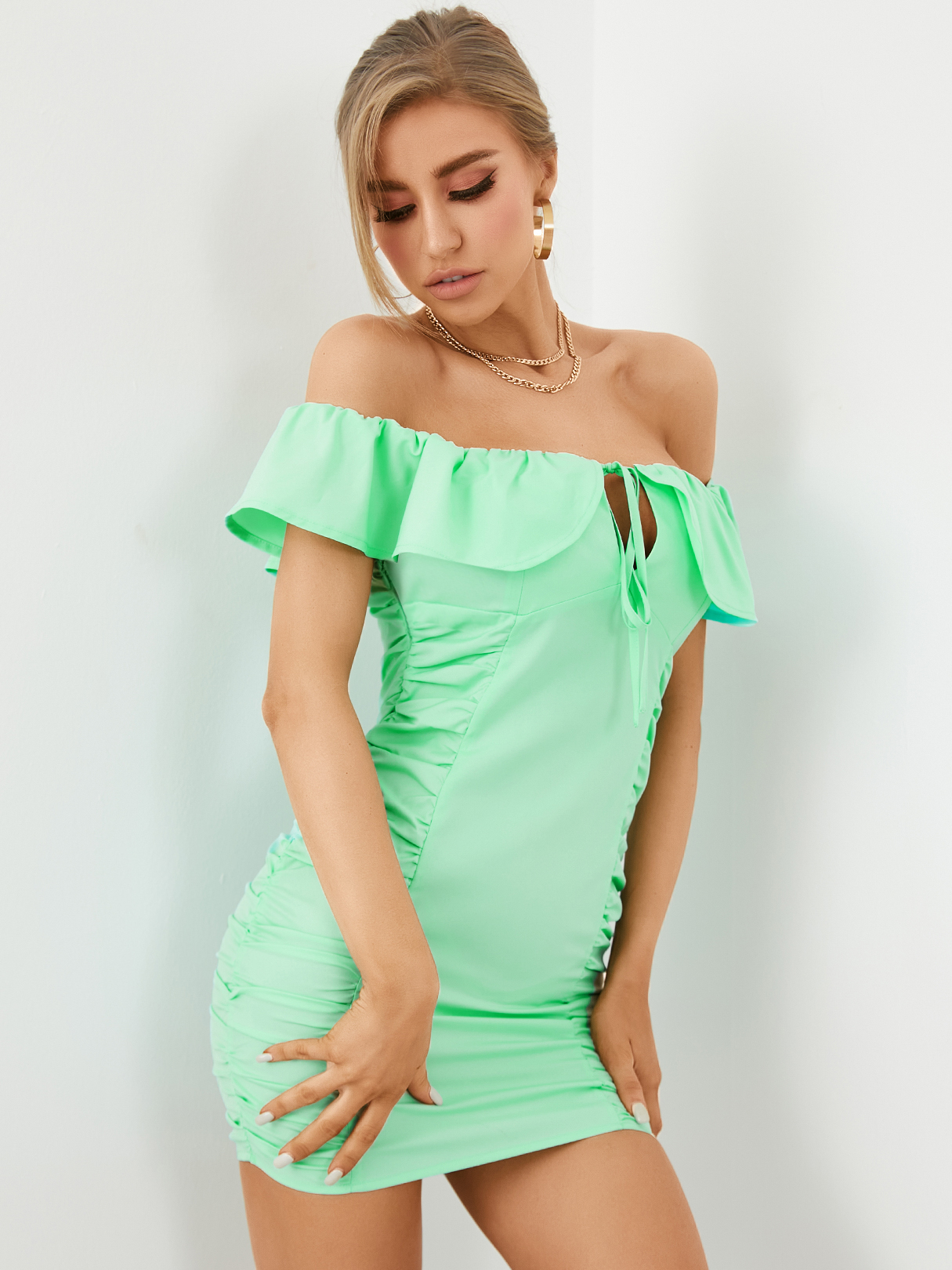 YOINS Off the Shoulder Rüschenbesatz Bindedesign Ruched Mini Kleid günstig online kaufen