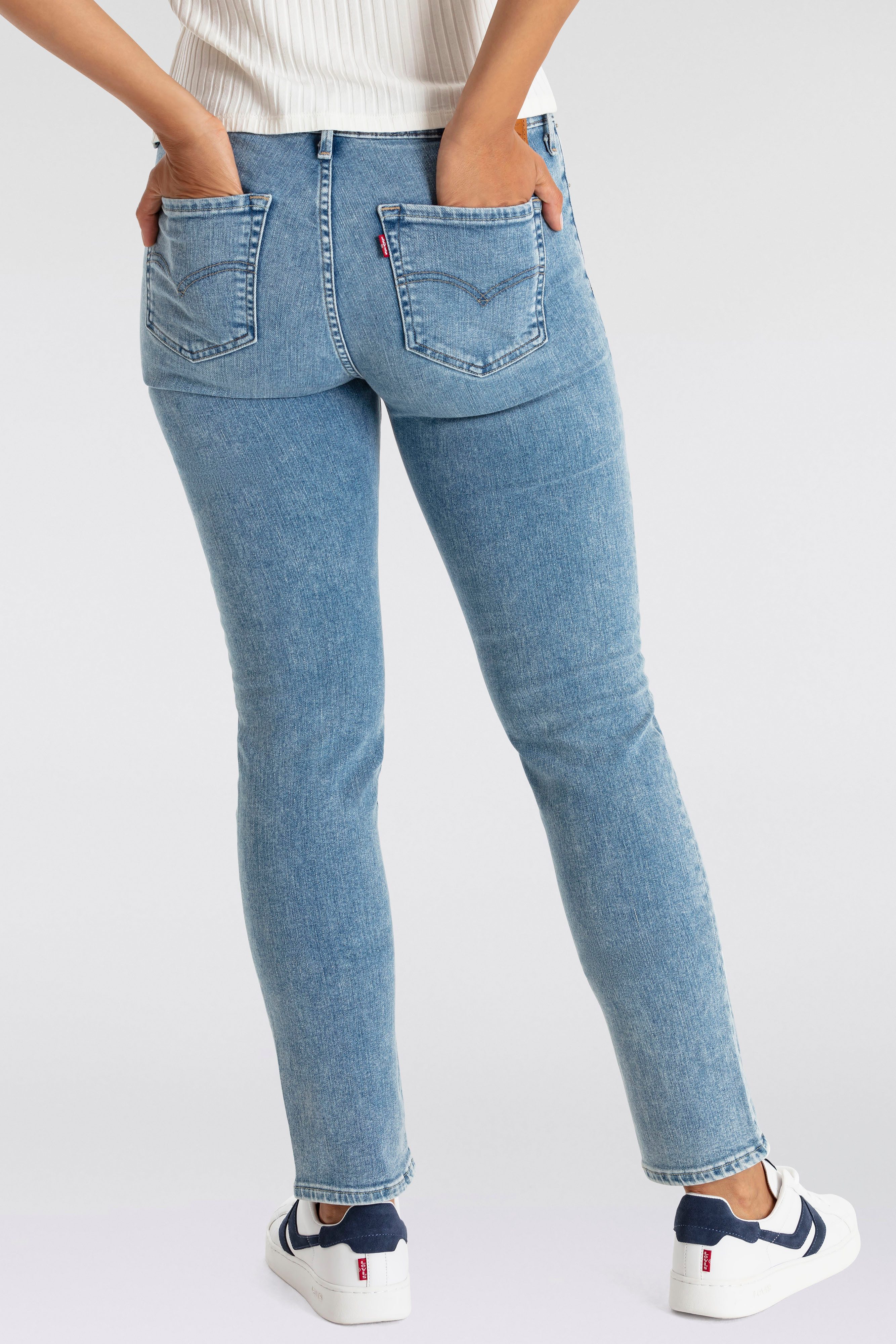 Levi's® Slim-fit-Jeans 712 SLIM WELT POCKET günstig online kaufen