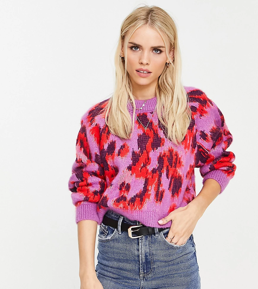 ASOS DESIGN Petite – Pullover in Flieder mit Tierfellmuster-Violett günstig online kaufen