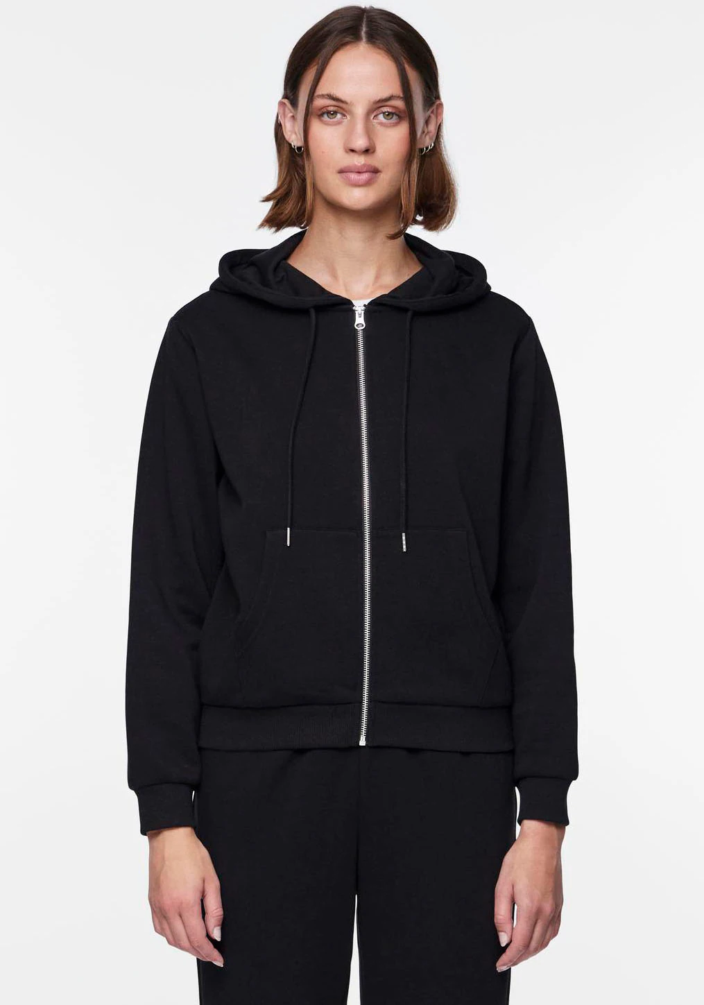 pieces Kapuzensweatshirt "PCCHILLI LS ZIP HOODIE NOOS BC" günstig online kaufen