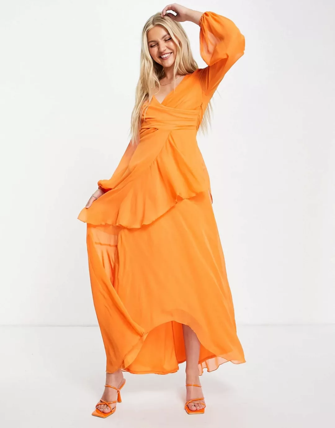 ASOS DESIGN – Langärmliges Maxikleid mit doppellagigem Rock und Wickeltaill günstig online kaufen