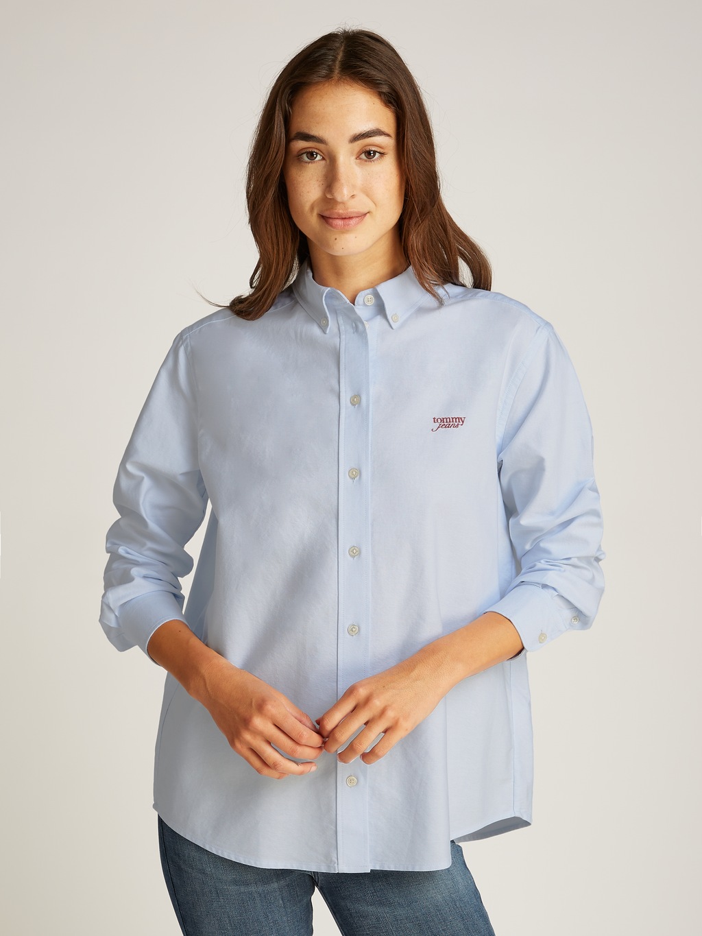 Tommy Jeans Hemdbluse "TJW RLX SCRIPT OXFORD SHIRT", mit Logo-Stickereien günstig online kaufen