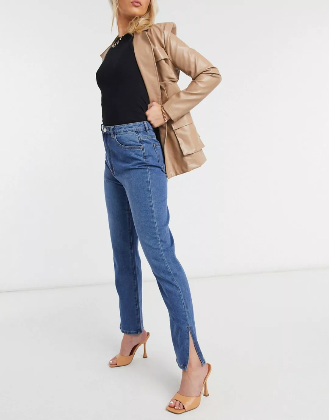 Missguided – Wrath – Gerade geschnittene Jeans mit hohem Bund und Seitensch günstig online kaufen