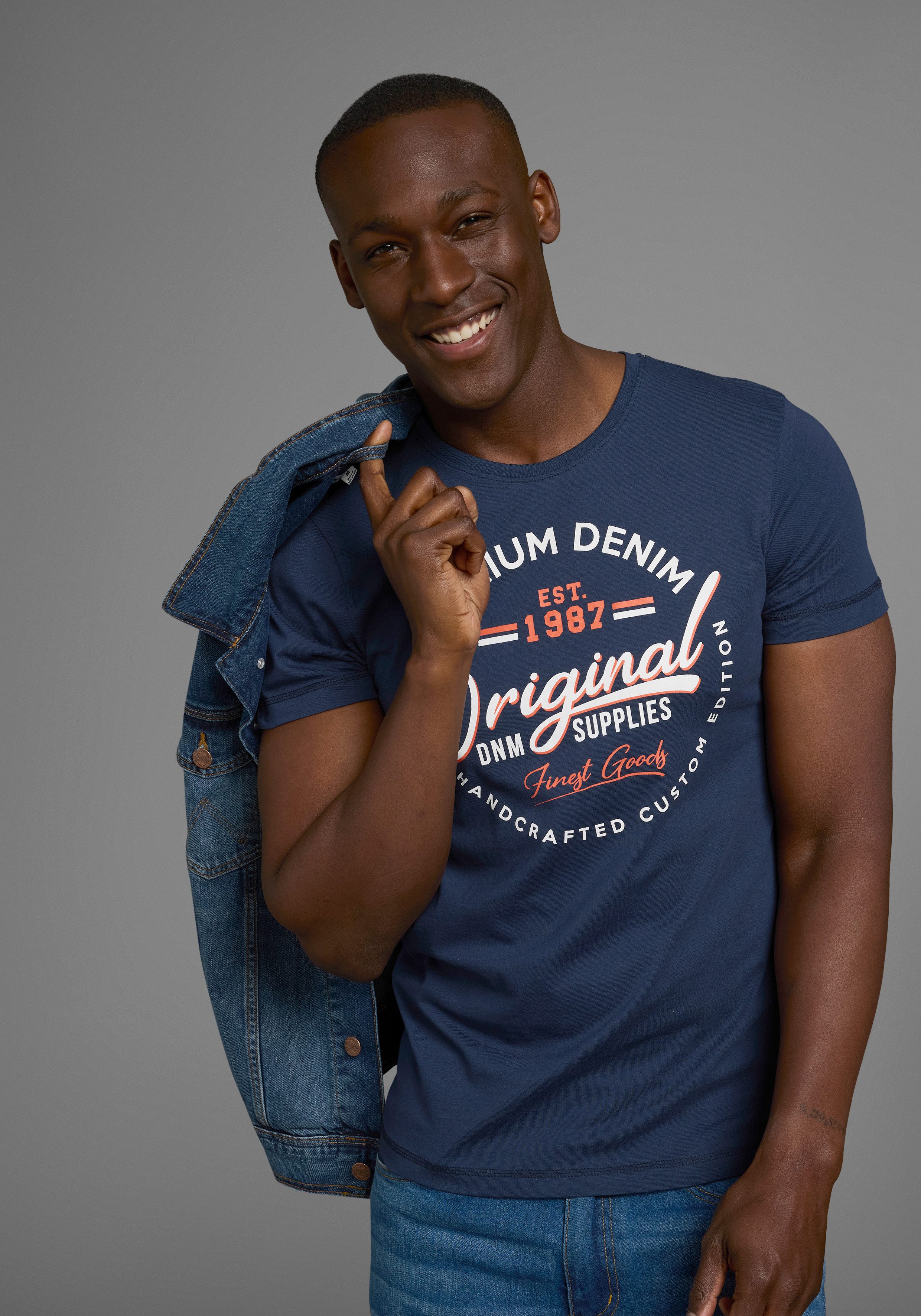 AJC T-Shirt kurzärmelig, schmal geschnitten, mit günstig online kaufen