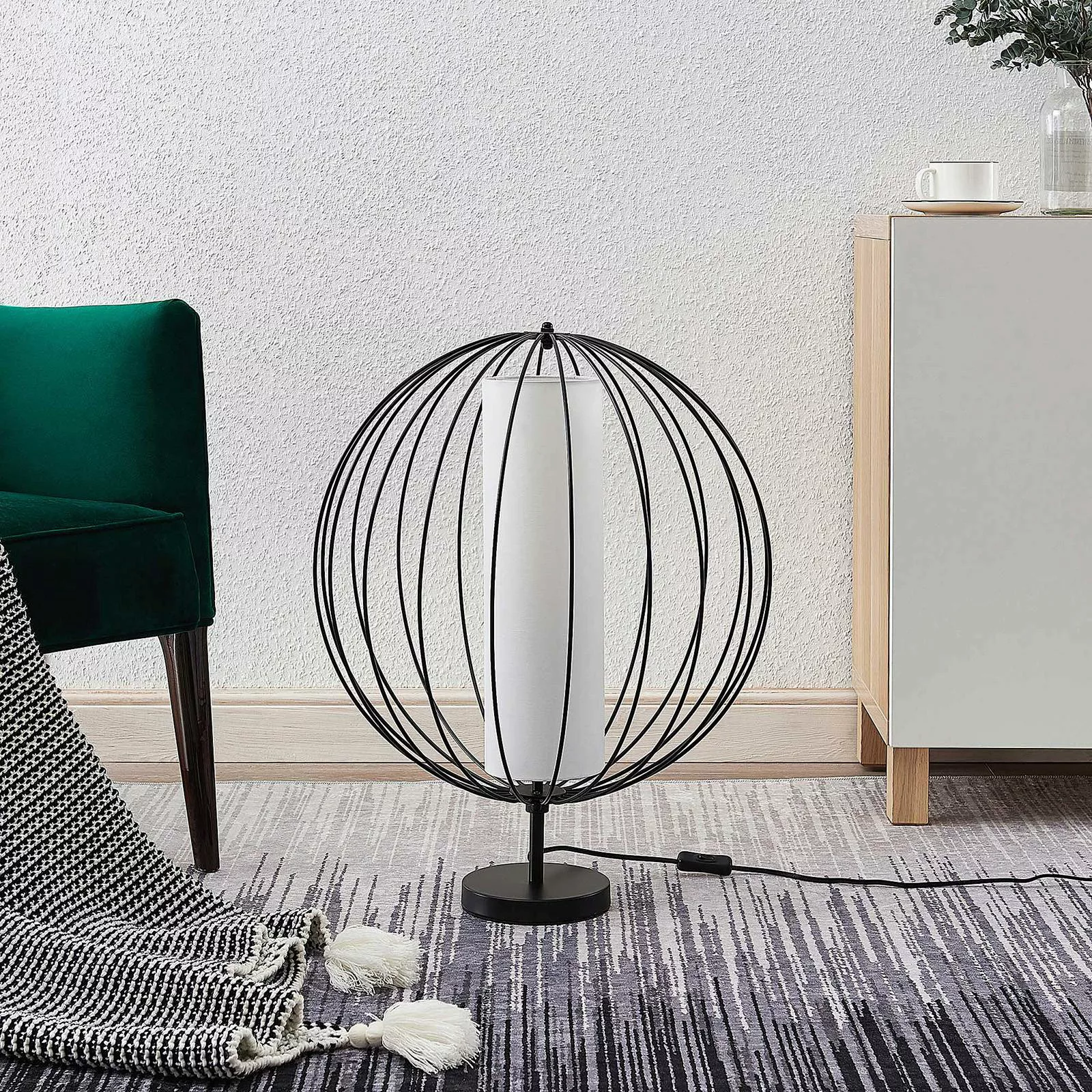Lindby Koriko Tischlampe mit rundem Käfigschirm günstig online kaufen