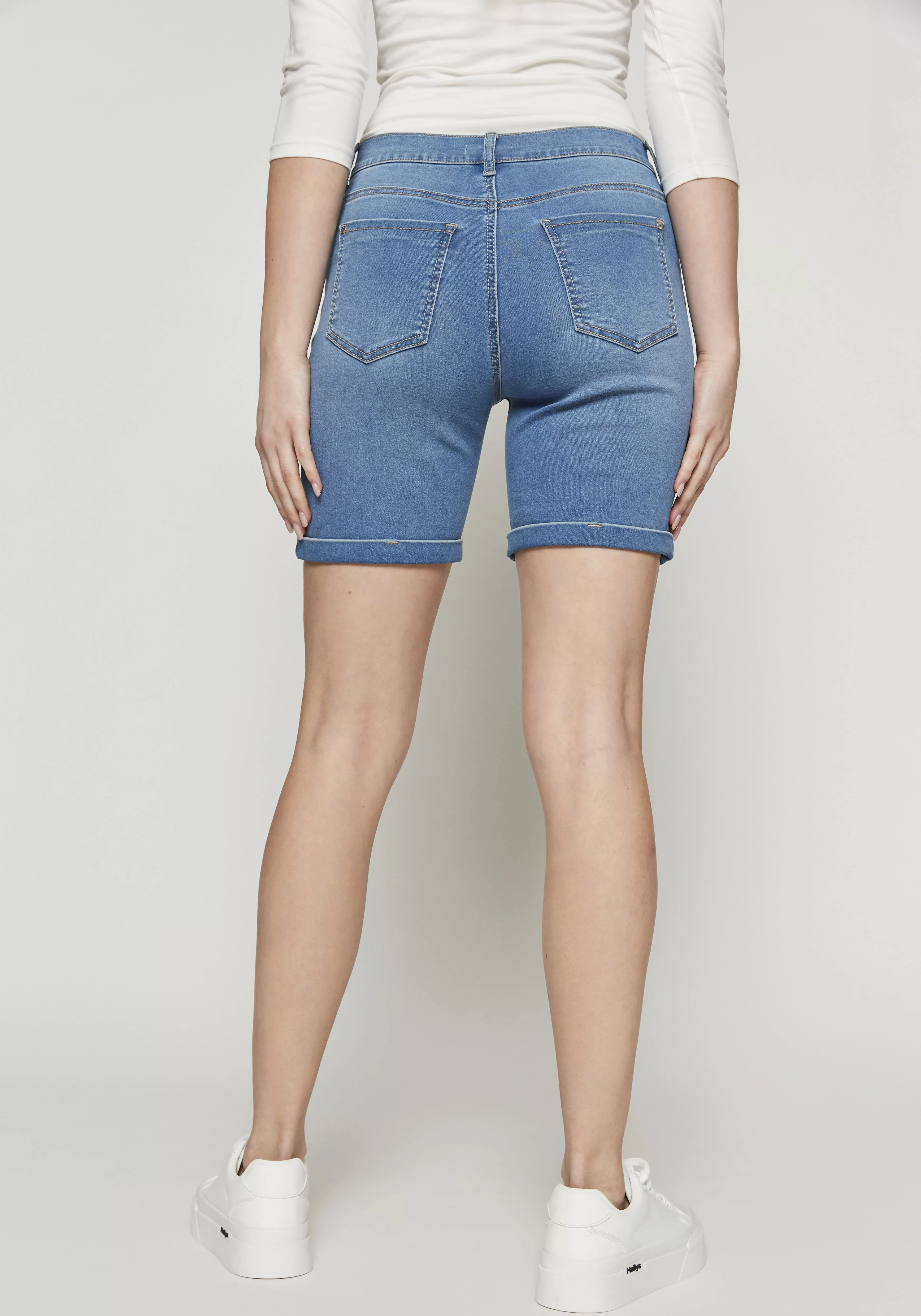 HaILY’S Boyfriend-Jeans Shorts Denim Mid Waist Bermudas 7446 in Blau-2 günstig online kaufen