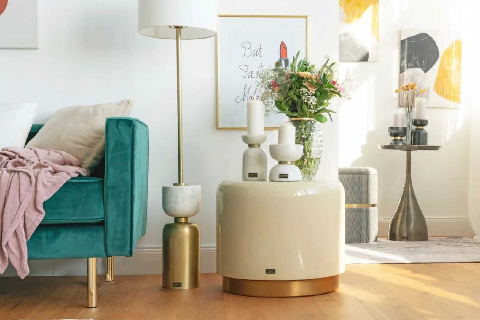 Kayoom Sitzhocker "Hocker Artisse, Edler Touch durch goldenen Sockel", (1 S günstig online kaufen