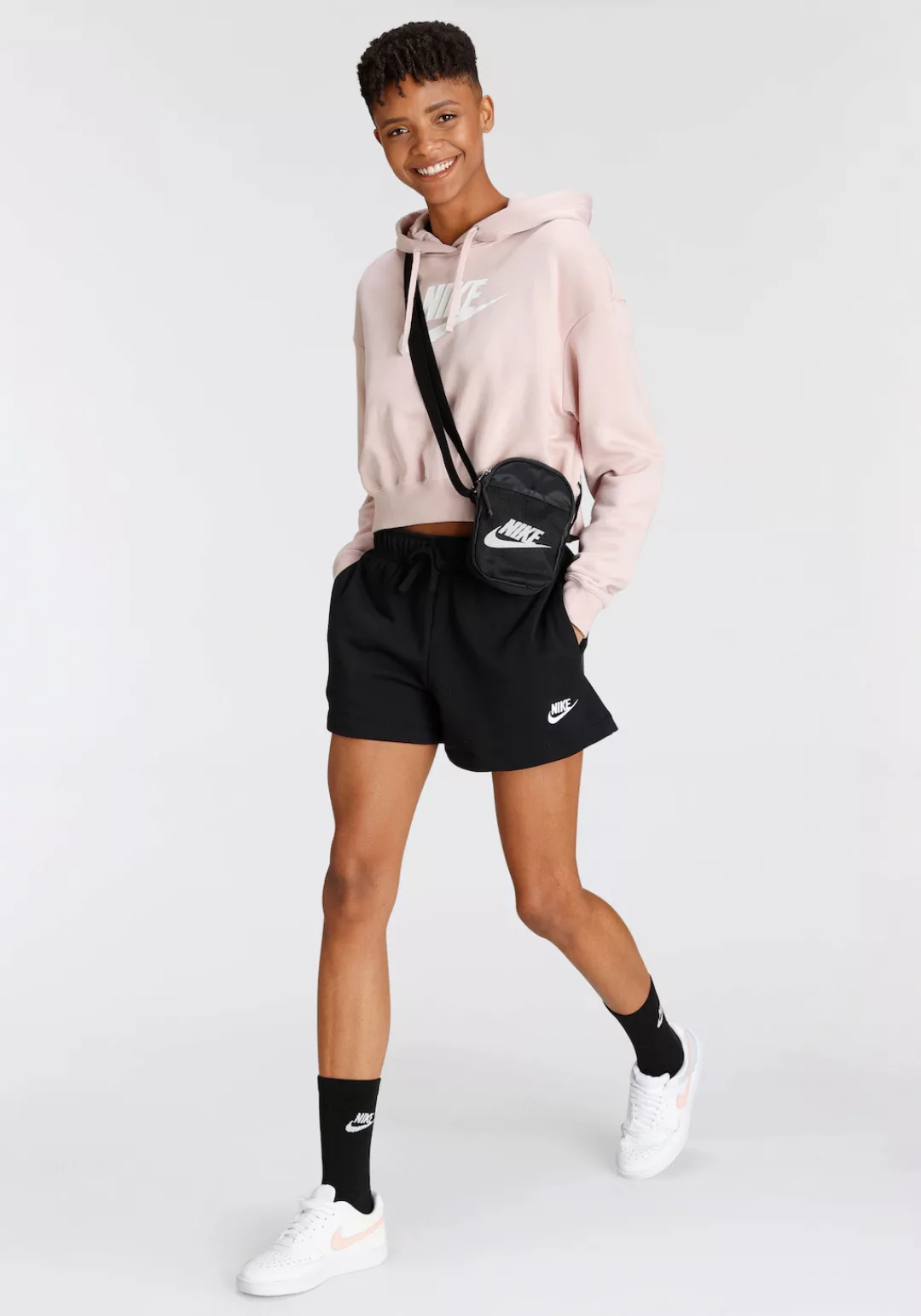 Nike Sportswear Sweatshorts "Club Fleece Womens Mid-Rise Shorts", aus weich günstig online kaufen