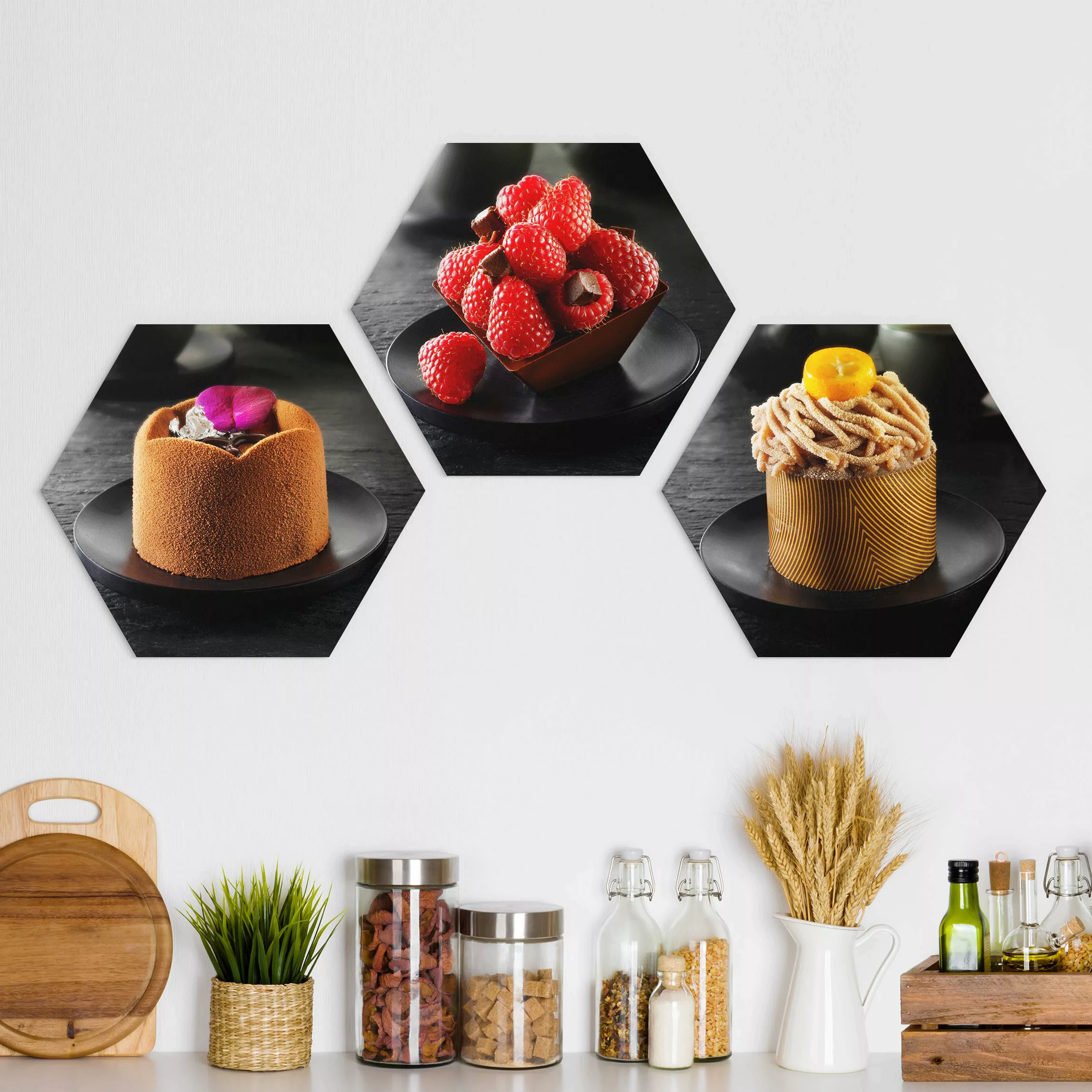 3-teiliges Hexagon-Alu-Dibond Bild Schokoladentörtchen mit Himbeeren günstig online kaufen