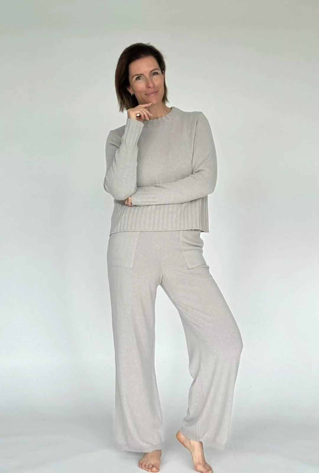 Zuckerwatte Strickhose mit breitem elastischem Bund aus feiner Cashmere Mis günstig online kaufen