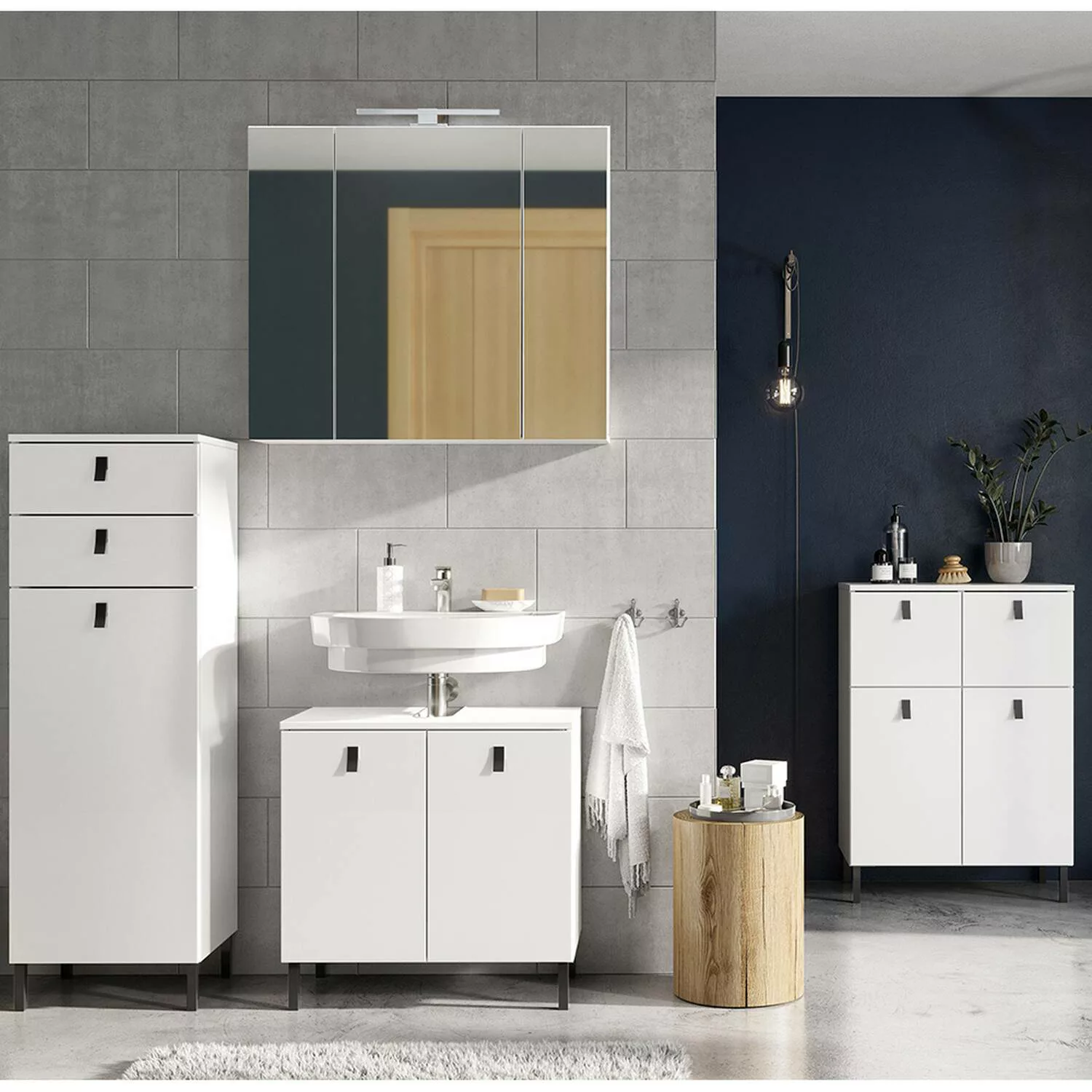 Badezimmer Set in weiß mit 3-trg. Spiegelschrank und LED Beleuchtung TUDELA günstig online kaufen