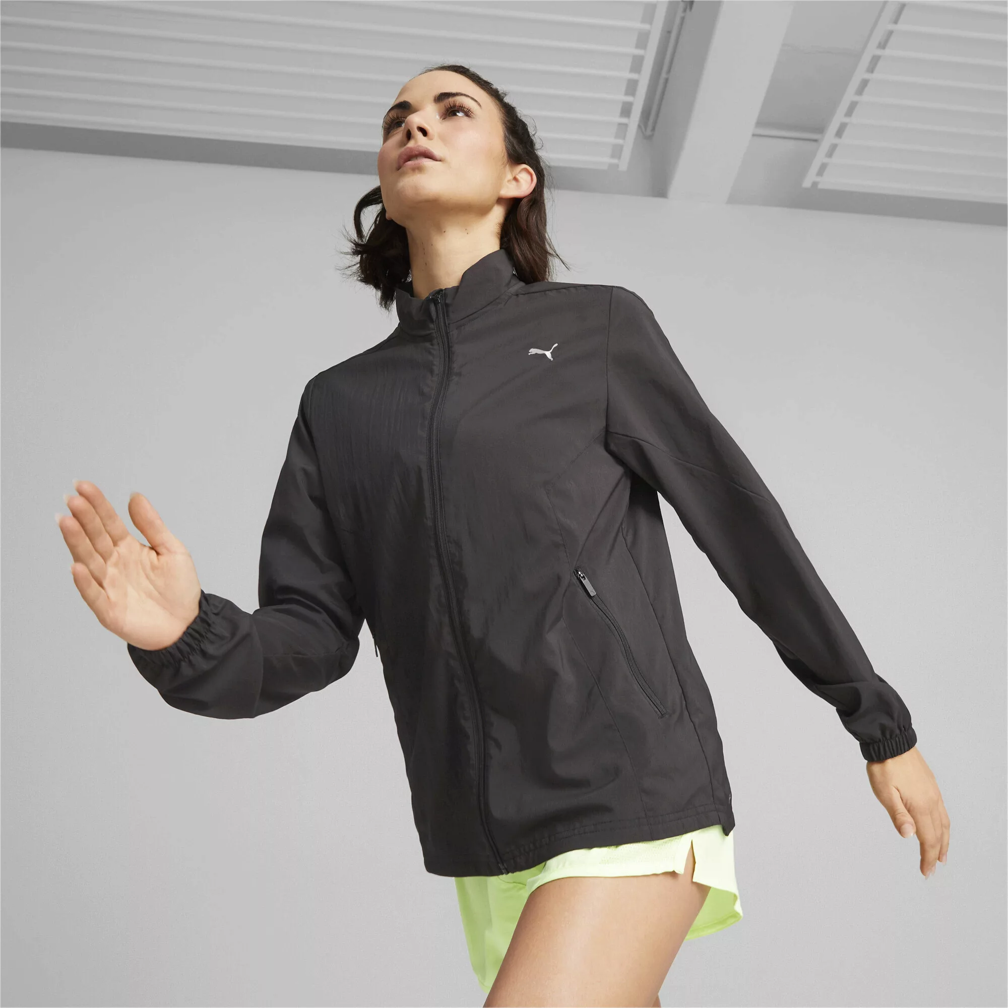 PUMA Laufjacke "RUN FAVOURITE Gewebte Laufjacke Damen" günstig online kaufen