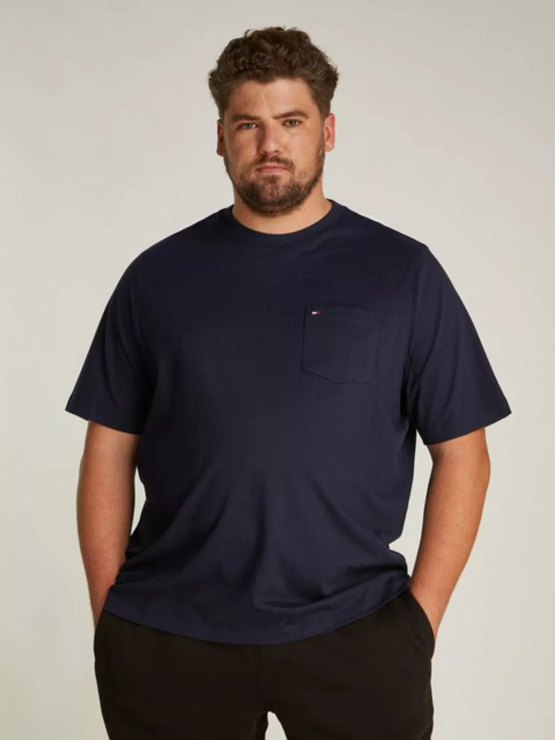 Tommy Hilfiger Big & Tall Rundhalsshirt BT-ESSENTIAL SOLID POCKET TEE-B in günstig online kaufen