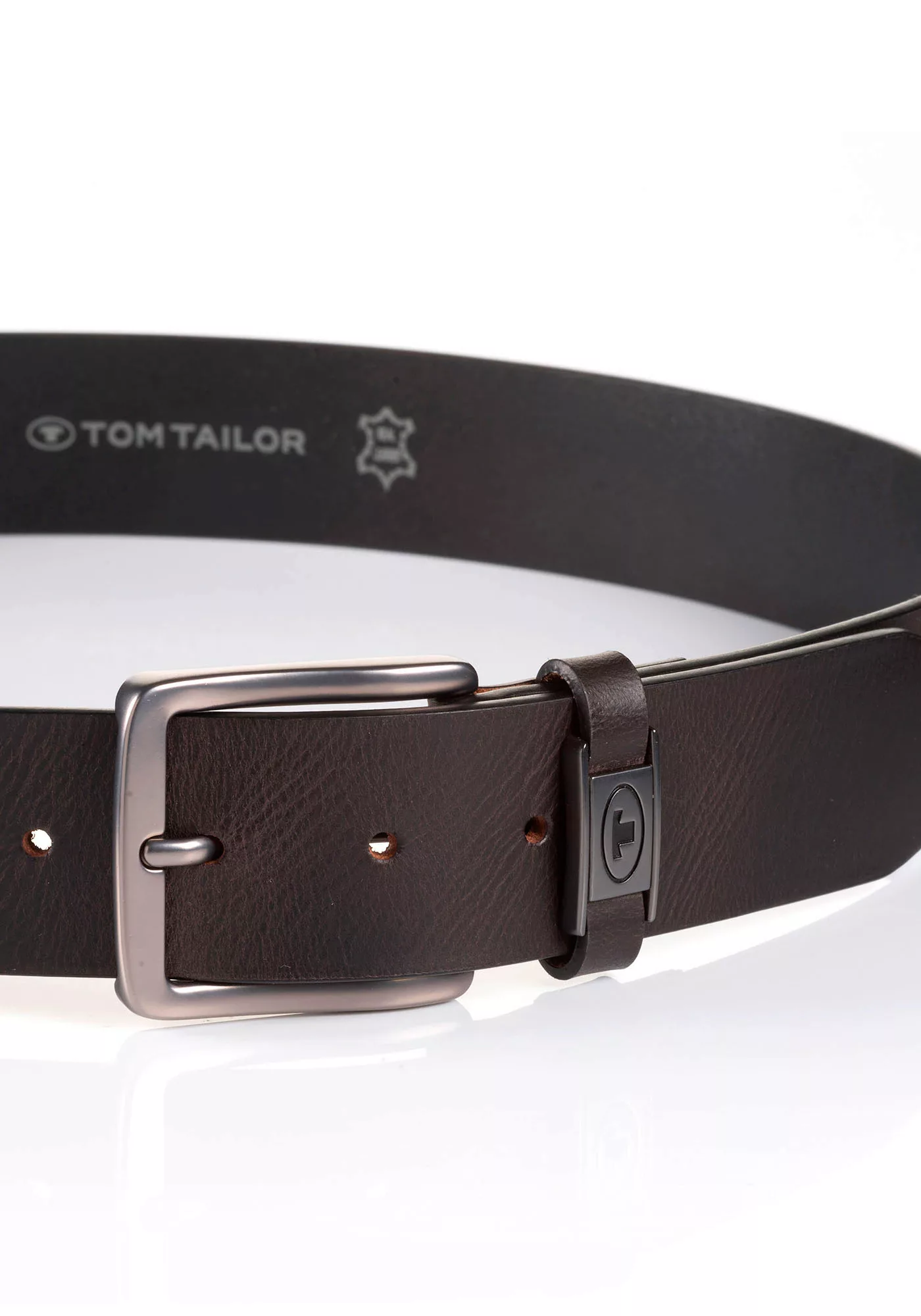 TOM TAILOR Ledergürtel "TTJULIAN", Gürtelschlaufe mit Metall-Logo günstig online kaufen
