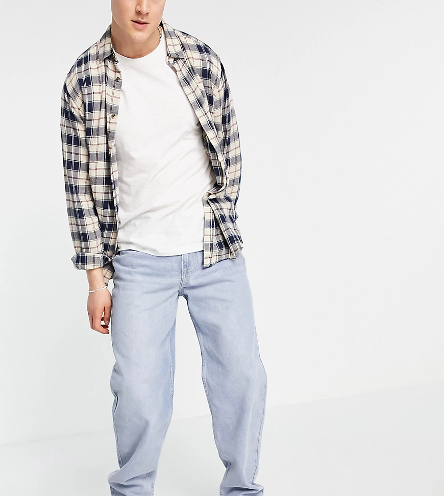 New Look – Weite Jeans im Stil der 90er in verwaschenem Hellblau günstig online kaufen