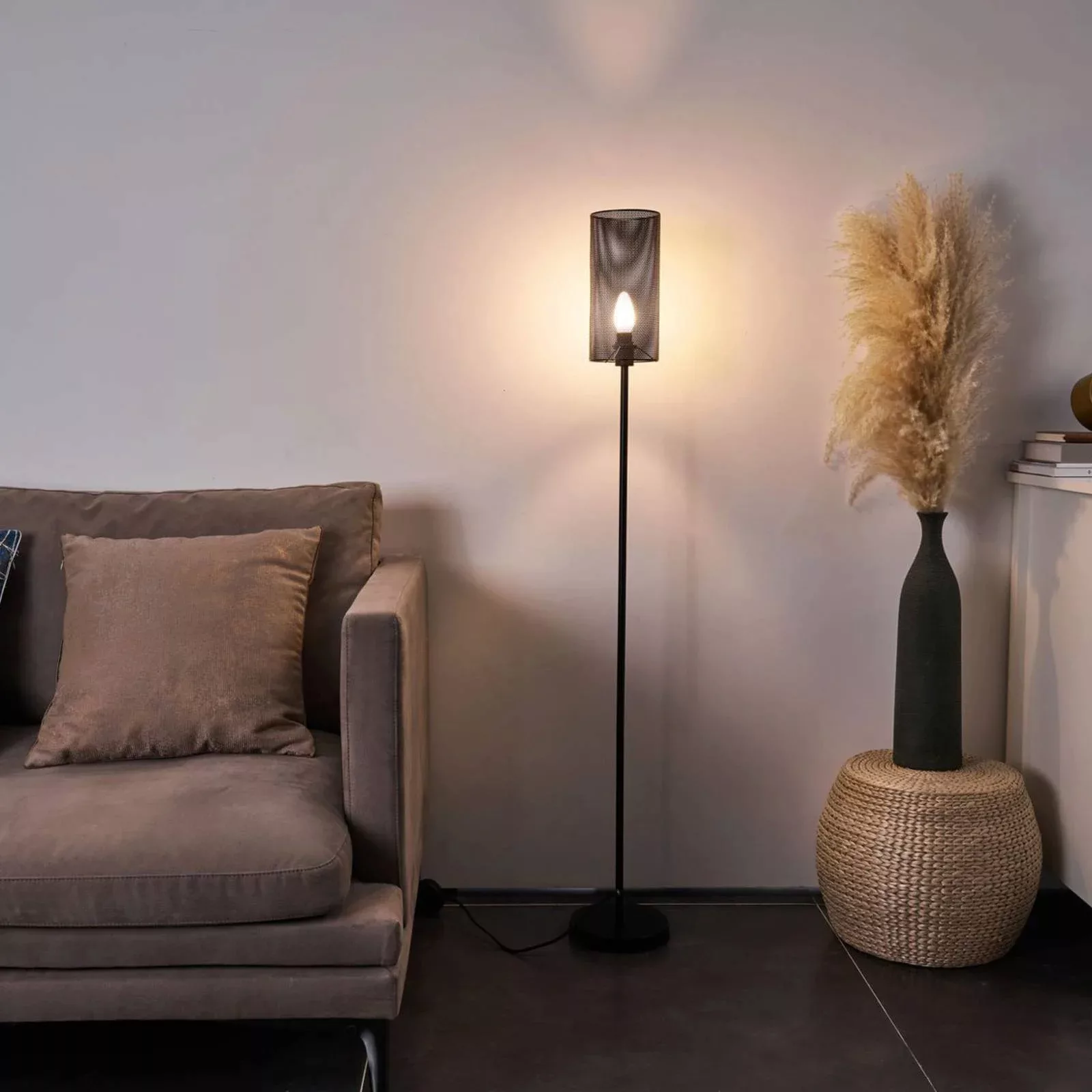 Pauleen Black Mesh Stehlampe aus schwarzem Metall günstig online kaufen