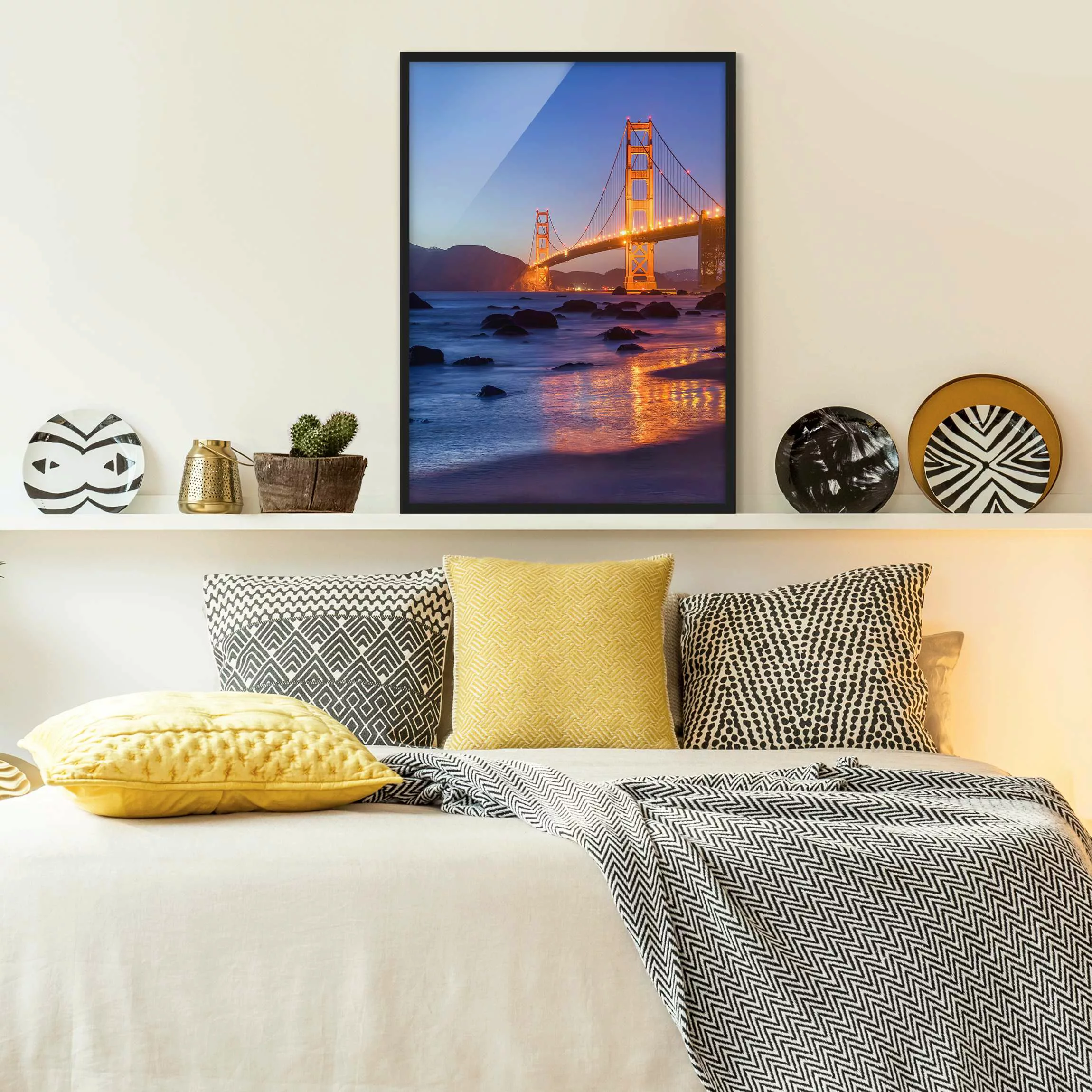 Bild mit Rahmen Golden Gate Bridge am Abend günstig online kaufen