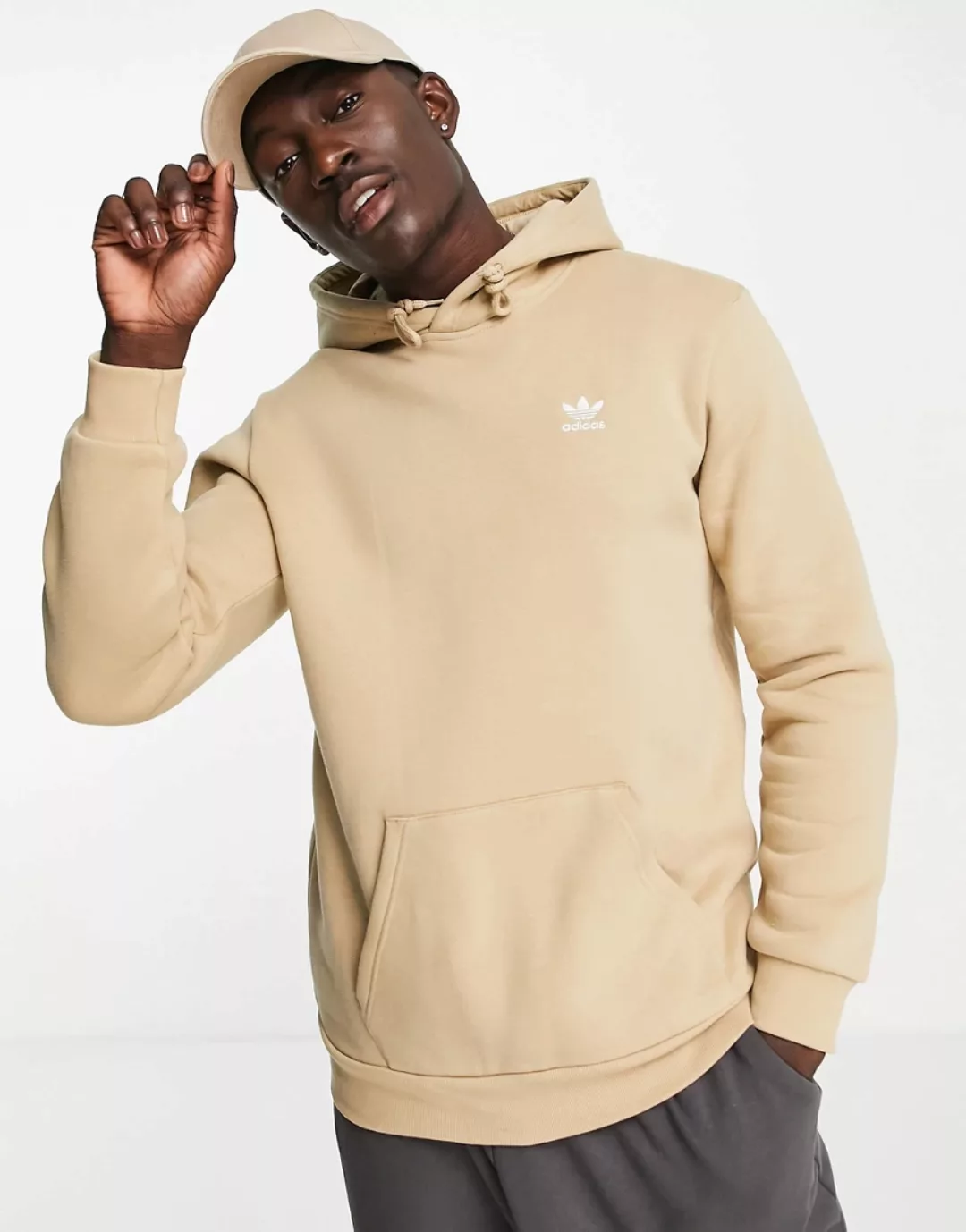 adidas Originals – Essentials – Kapuzenpullover in Beige-Neutral günstig online kaufen