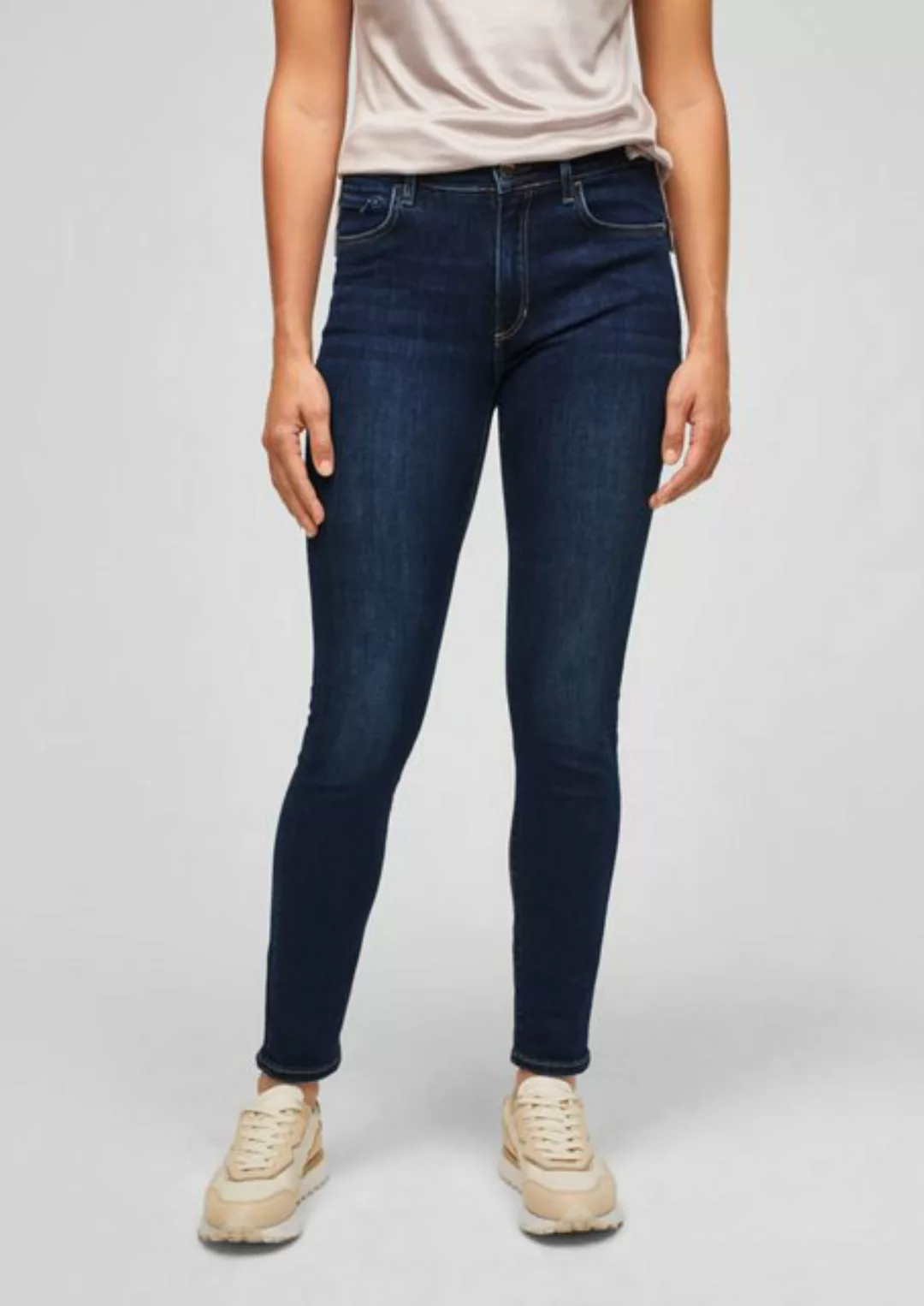 s.Oliver BLACK LABEL 5-Pocket-Jeans Slim Fit: Slim leg-Jeans Waschung, Zier günstig online kaufen