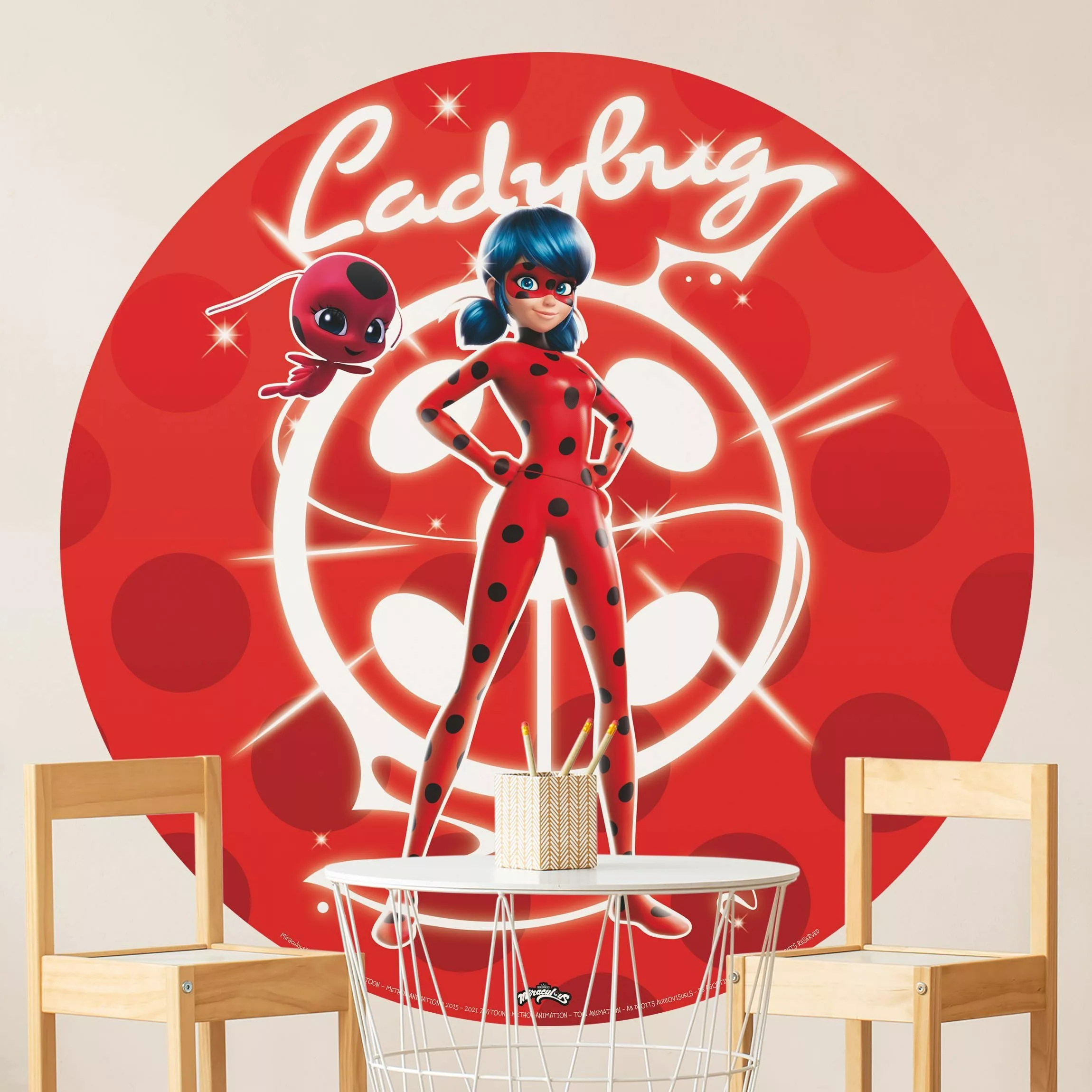 Runde Fototapete Miraculous Ladybug in Paris günstig online kaufen