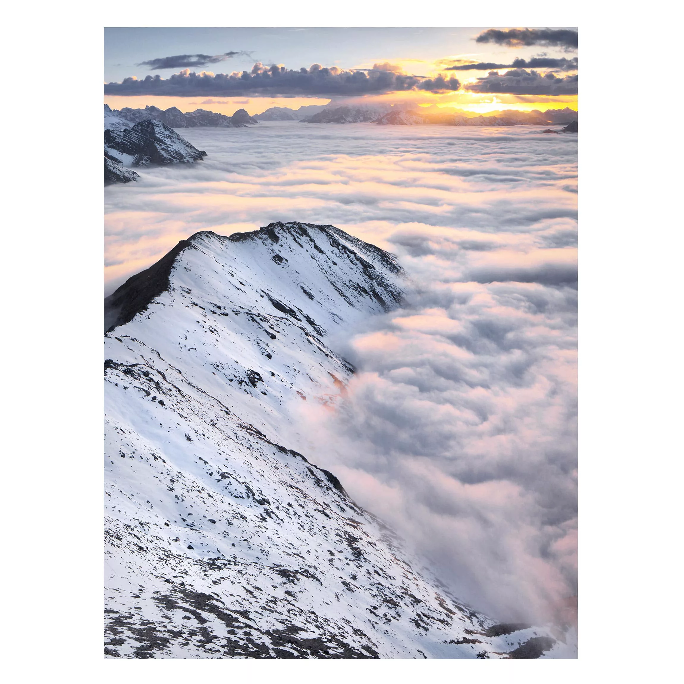 Magnettafel Natur & Landschaft - Hochformat 3:4 Blick über Wolken und Berge günstig online kaufen