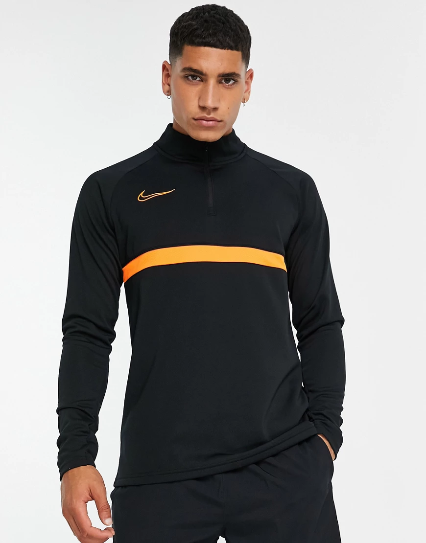 Nike Football – Academy Drill – Oberteil in Schwarz und Orange günstig online kaufen