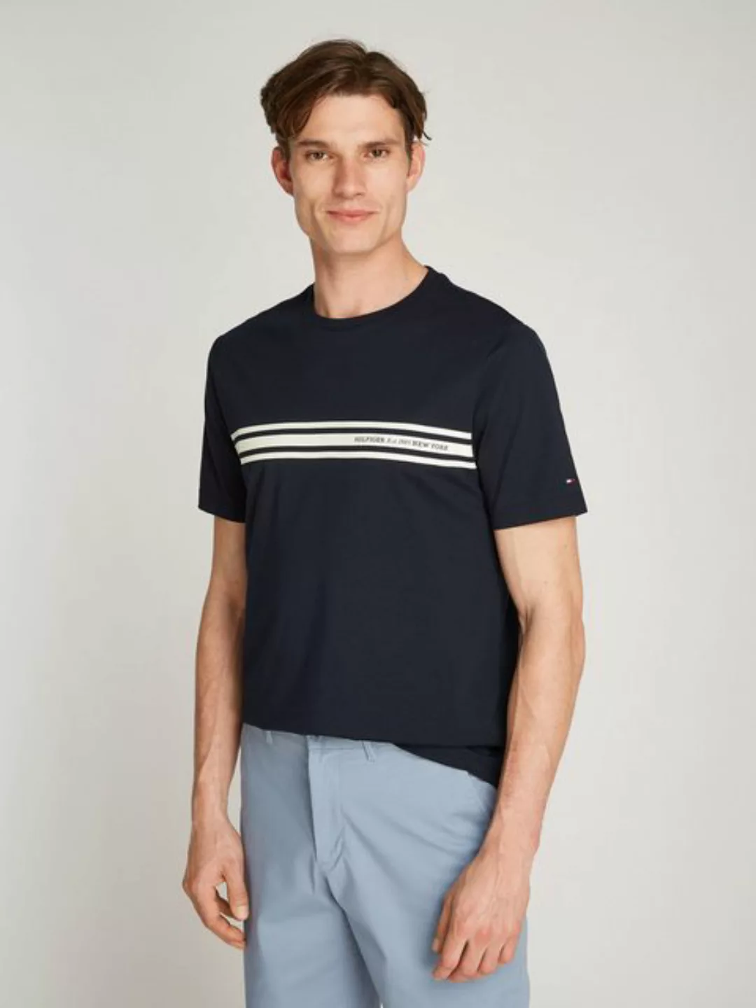 Tommy Hilfiger Rundhalsshirt CENTRAL CHEST STRIPE TEE günstig online kaufen