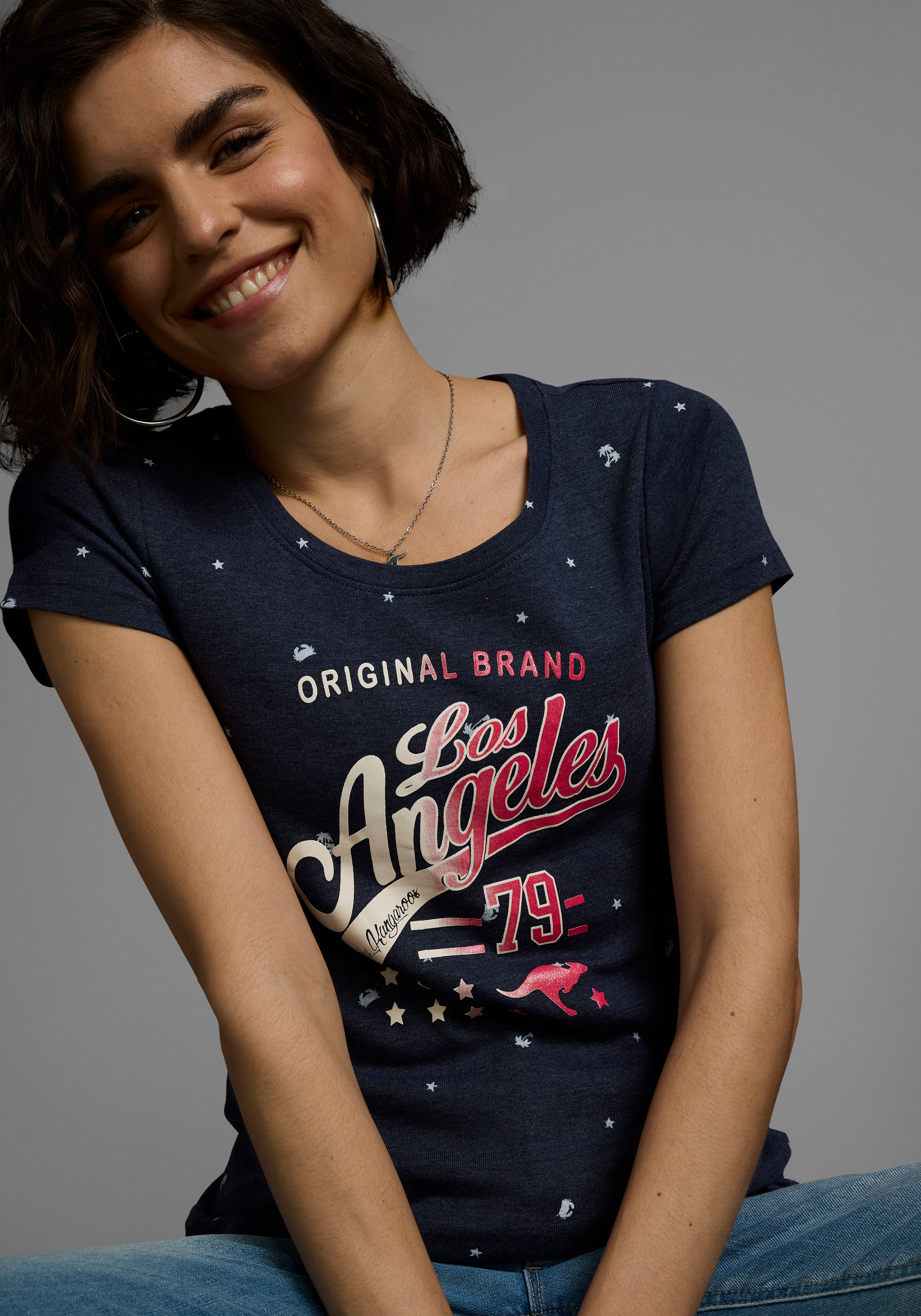 KangaROOS T-Shirt, Kurzarm, figurbetonte Passform, aus 100% Baumwolle günstig online kaufen