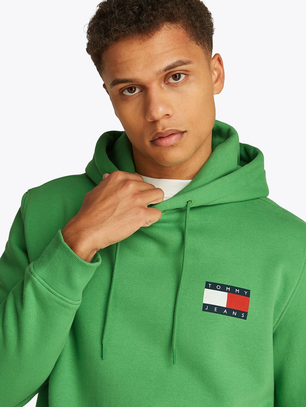 Tommy Jeans Sweatshirt TJM REG ESSENTIAL FLAG HOOD EXT mit bedruckten Marke günstig online kaufen