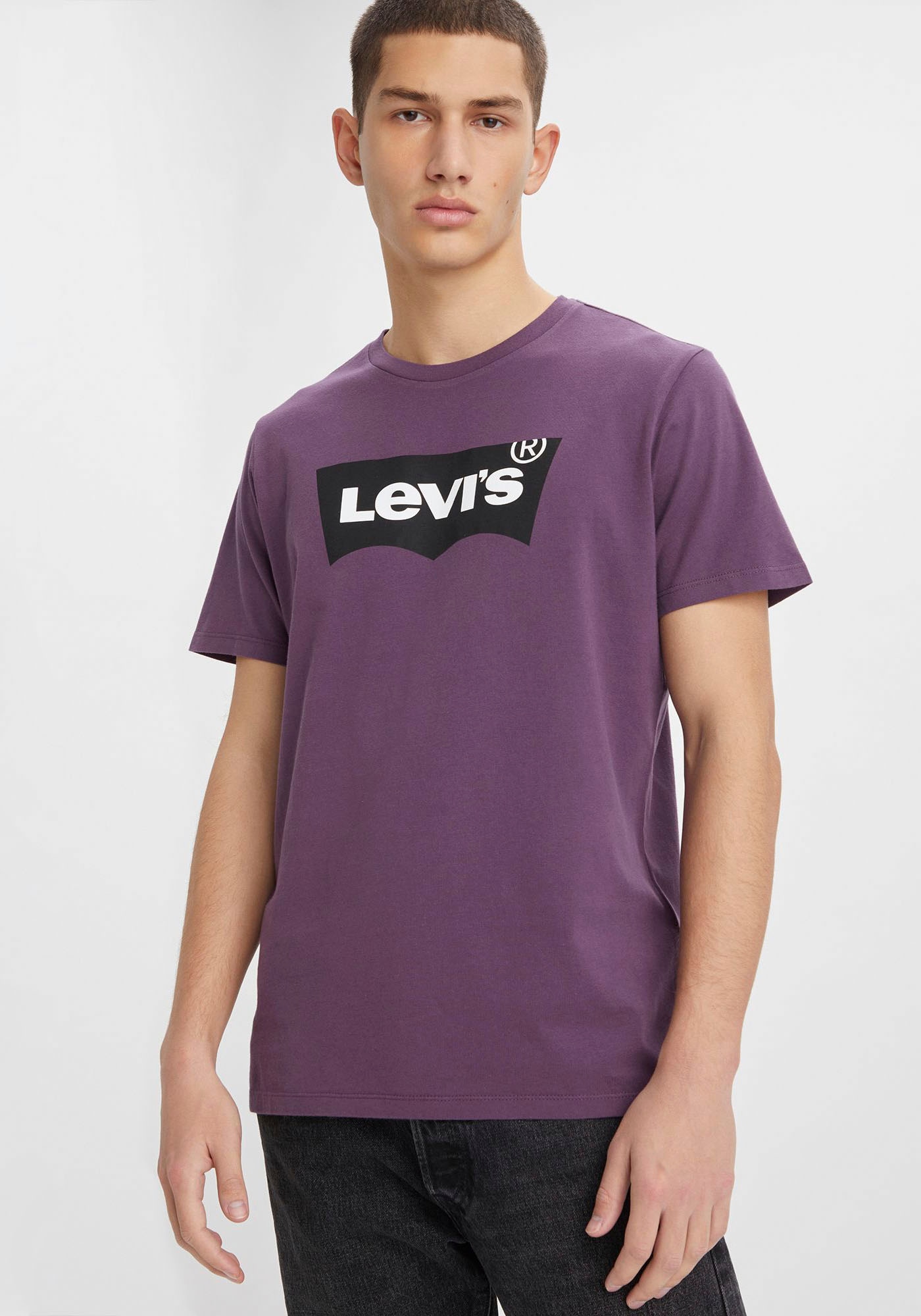 Levi's® T-Shirt CREWNECK TEE mit Logo-Front-Print günstig online kaufen