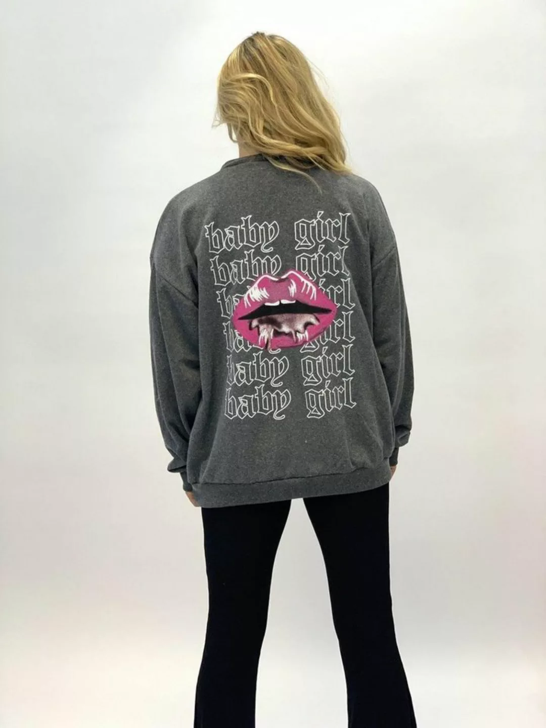 Worldclassca Sweatshirt Worldclassca Damen Oversized Sweatshirt Sweater Bed günstig online kaufen