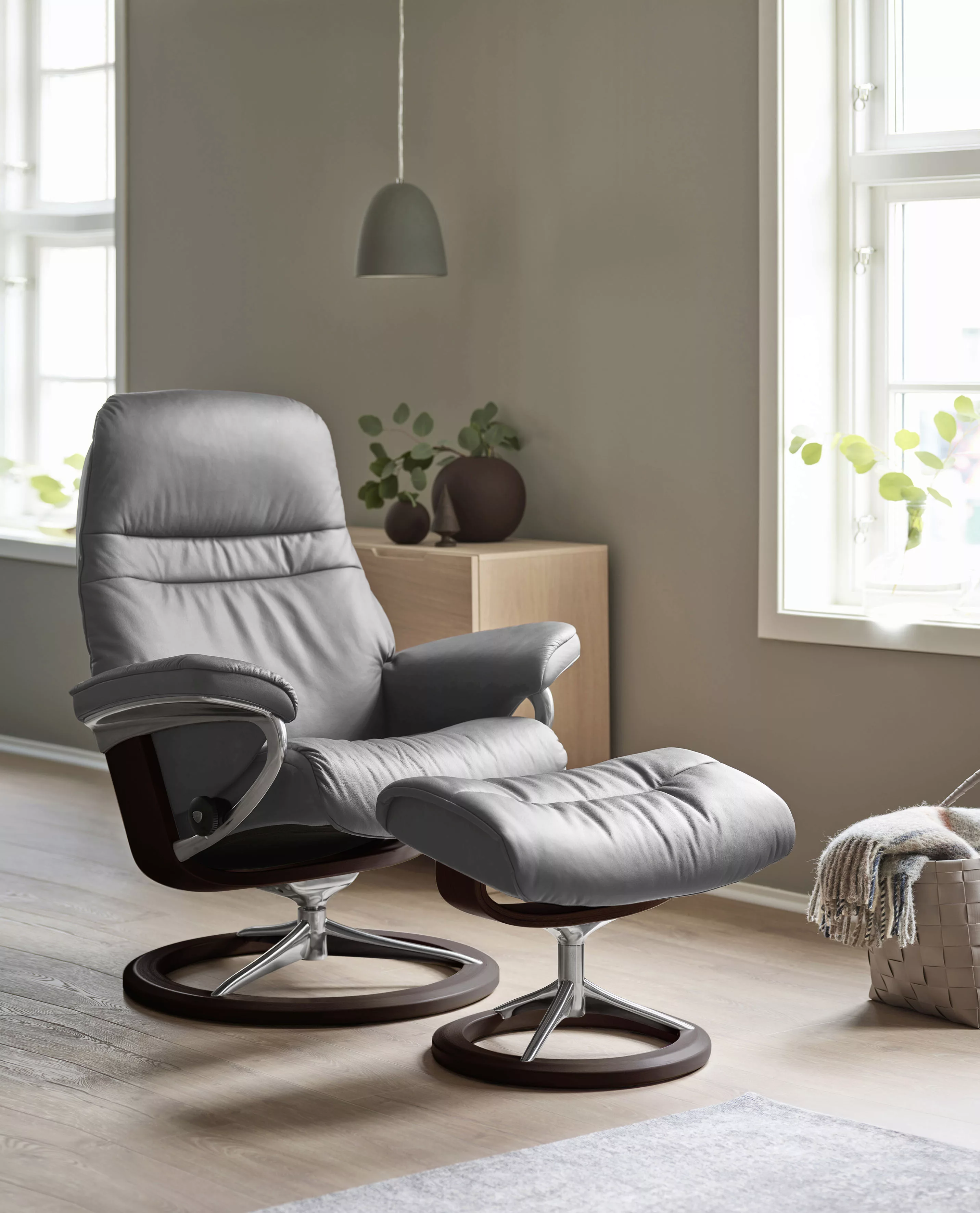 Stressless Relaxsessel "Sunrise", mit Signature Base, Größe S, Gestell Brau günstig online kaufen