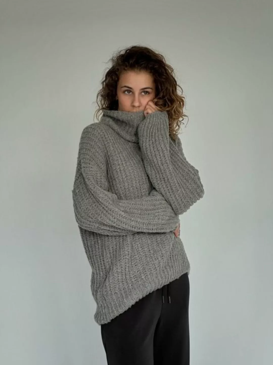 Zuckerwatte Rollkragenpullover Rippstrickoptik aus Viskosemix mit Elasthan günstig online kaufen