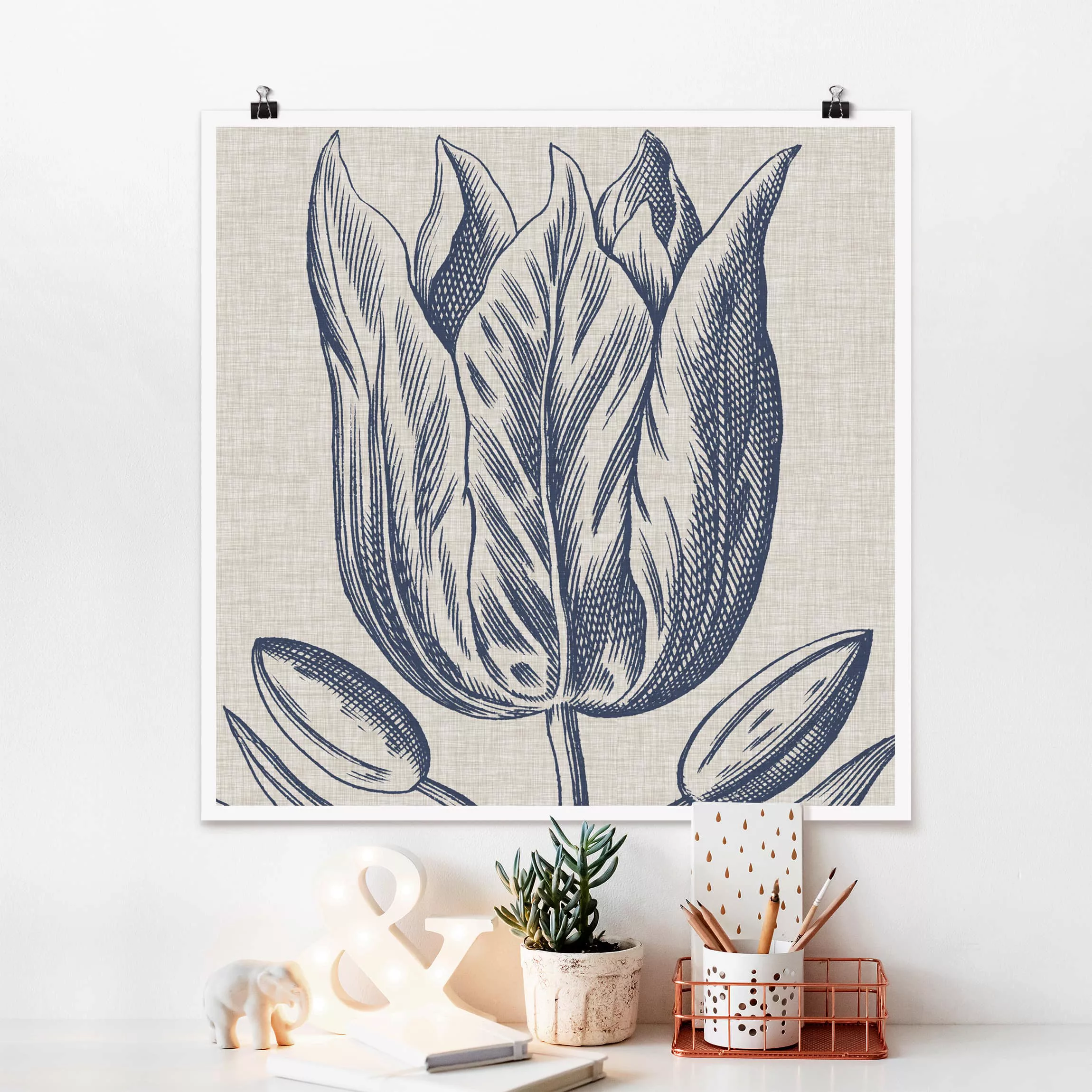 Poster Blumen - Quadrat Indigo Blüte auf Leinen II günstig online kaufen