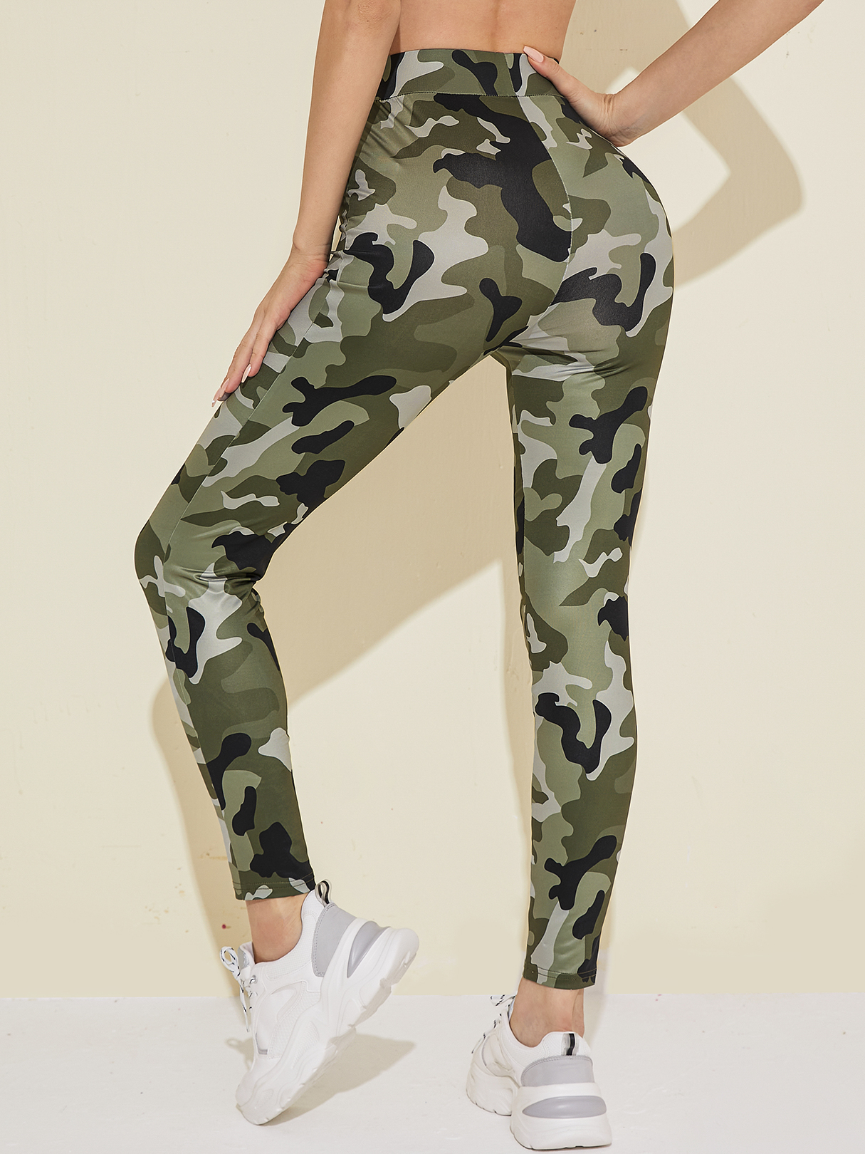 YOINS Armeegrüne Camouflage-Leggings mit hoher Taille günstig online kaufen