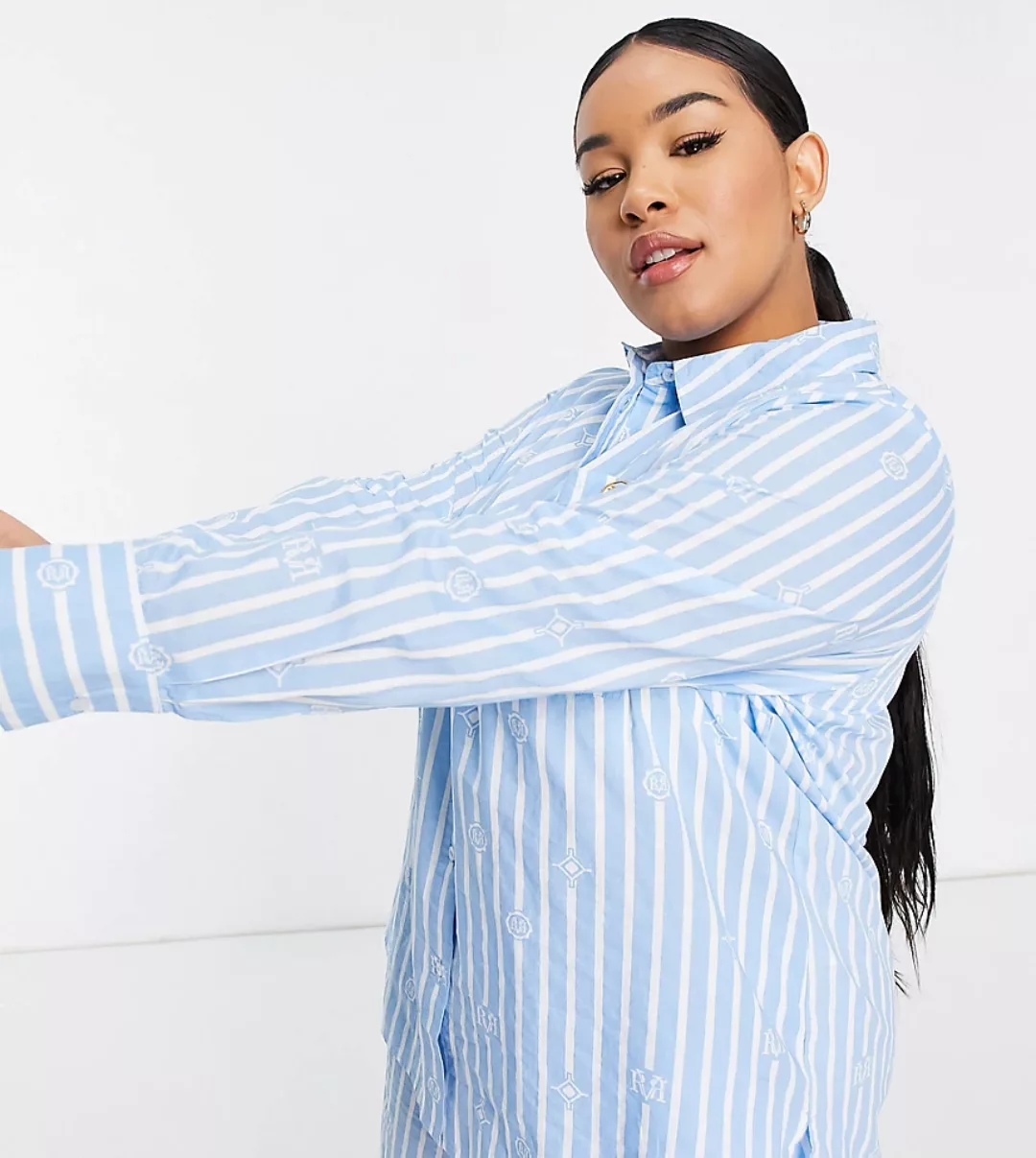 River Island Plus – Gestreiftes Pyjama-Hemd mit Logo in Blau, Kombiteil günstig online kaufen