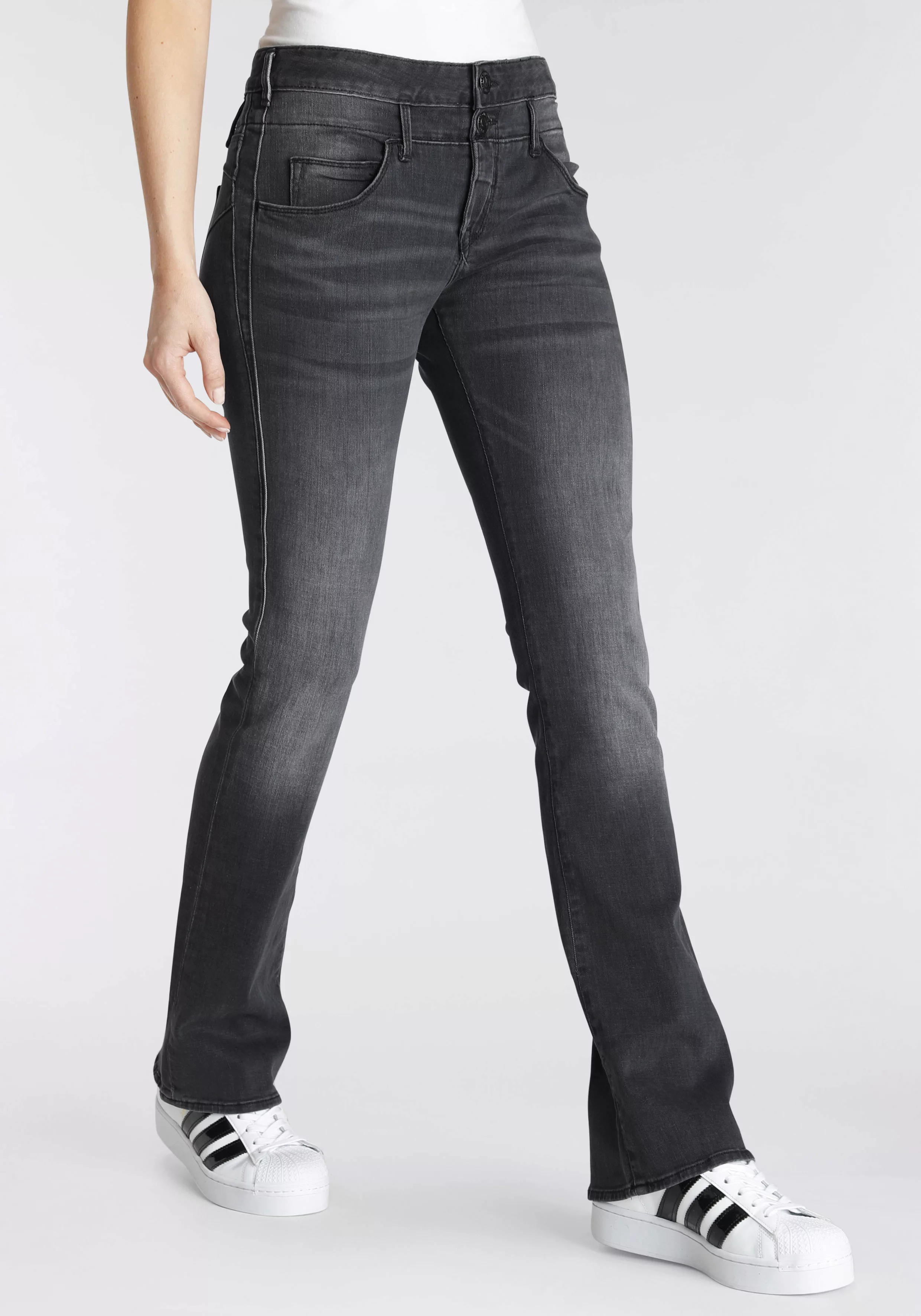 Herrlicher Bootcut-Jeans "BABY", mit Abnähern an den Gesäßtaschen günstig online kaufen