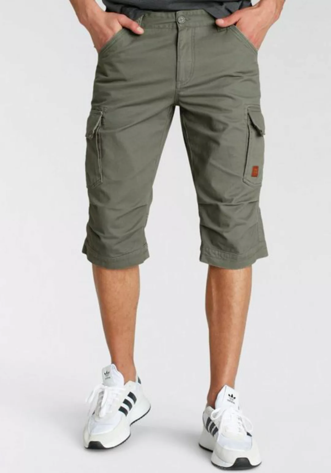 Bruno Banani Jeansbermudas, schmale Passform, gerade Beinform, mit Cargotas günstig online kaufen