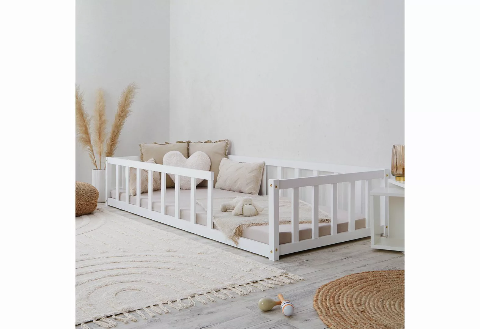 Homestyle4u Kinderbett 90x200 cm Weiß Holzbett Bodenbett Rausfallschutz Kie günstig online kaufen