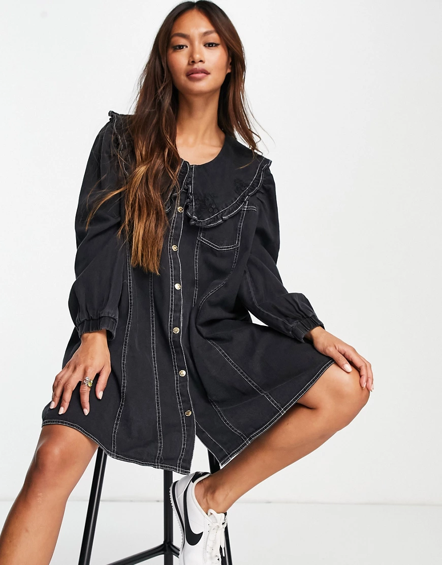 River Island – Langärmliges kurzes Jeanskleid in Schwarz mit Kragen günstig online kaufen