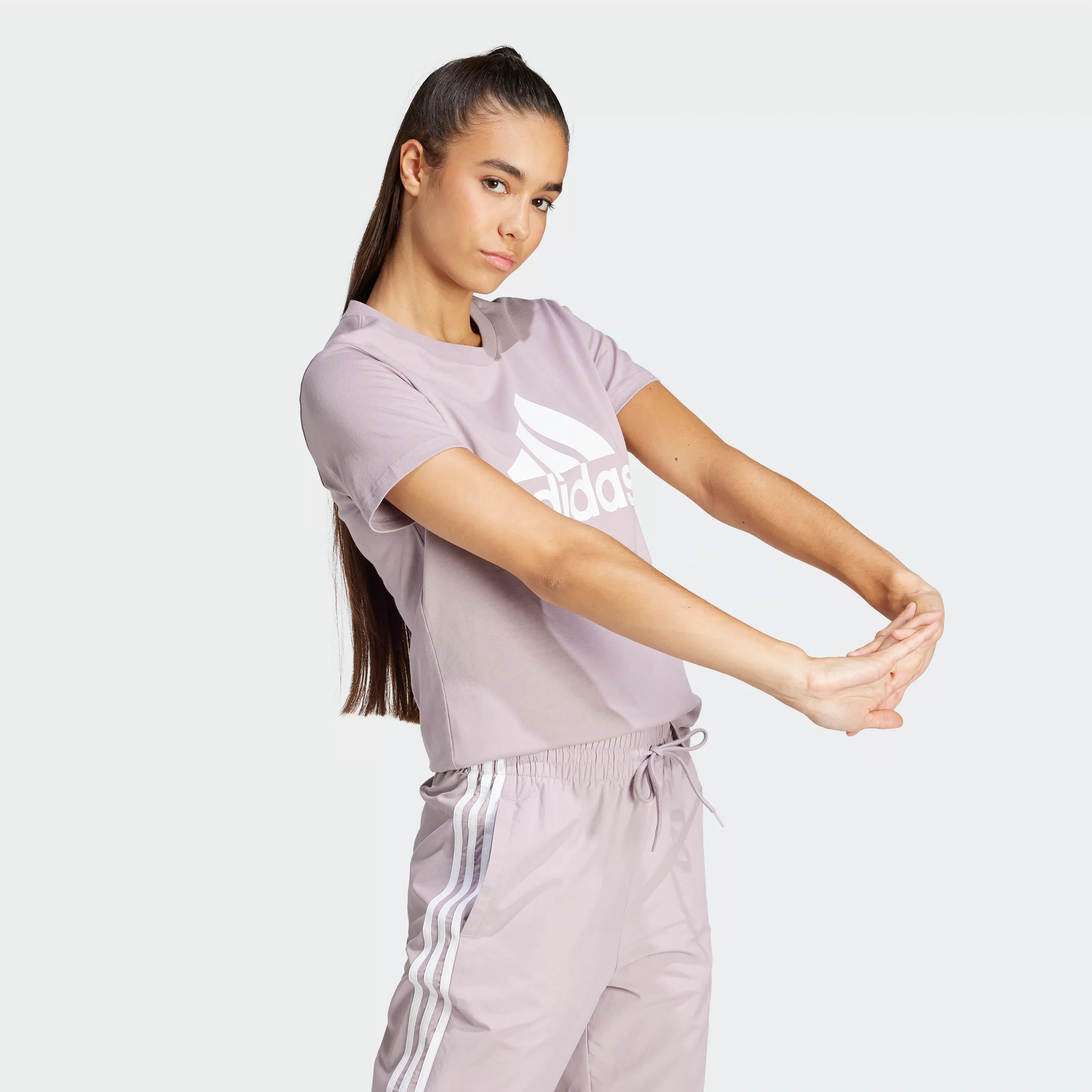 adidas Sportswear T-Shirt LOUNGEWEAR ESSENTIALS LOGO günstig online kaufen