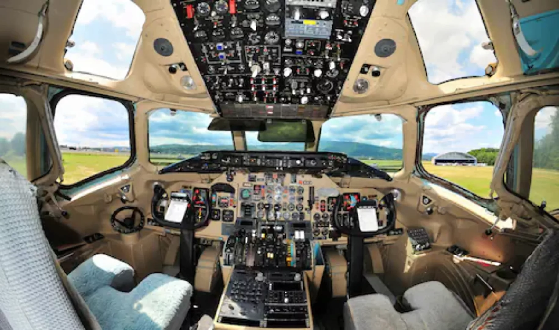 Papermoon Fototapete »Cockpit« günstig online kaufen