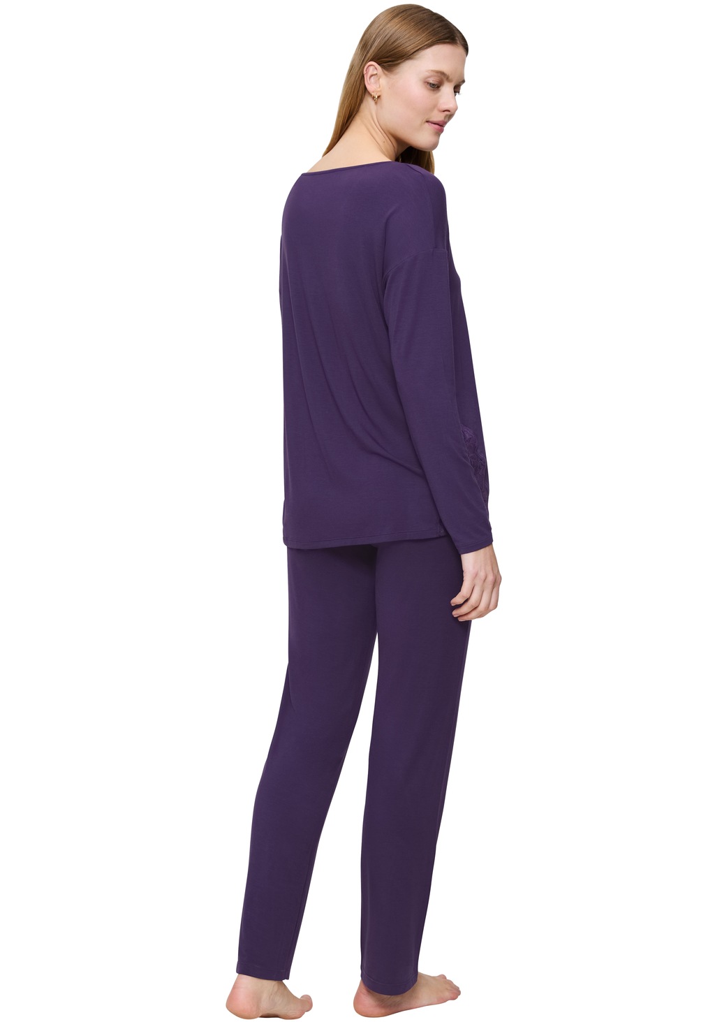 Triumph Pyjama "Timeless Sensuality PK LSL", (2 tlg.), atumgsaktiv und weic günstig online kaufen