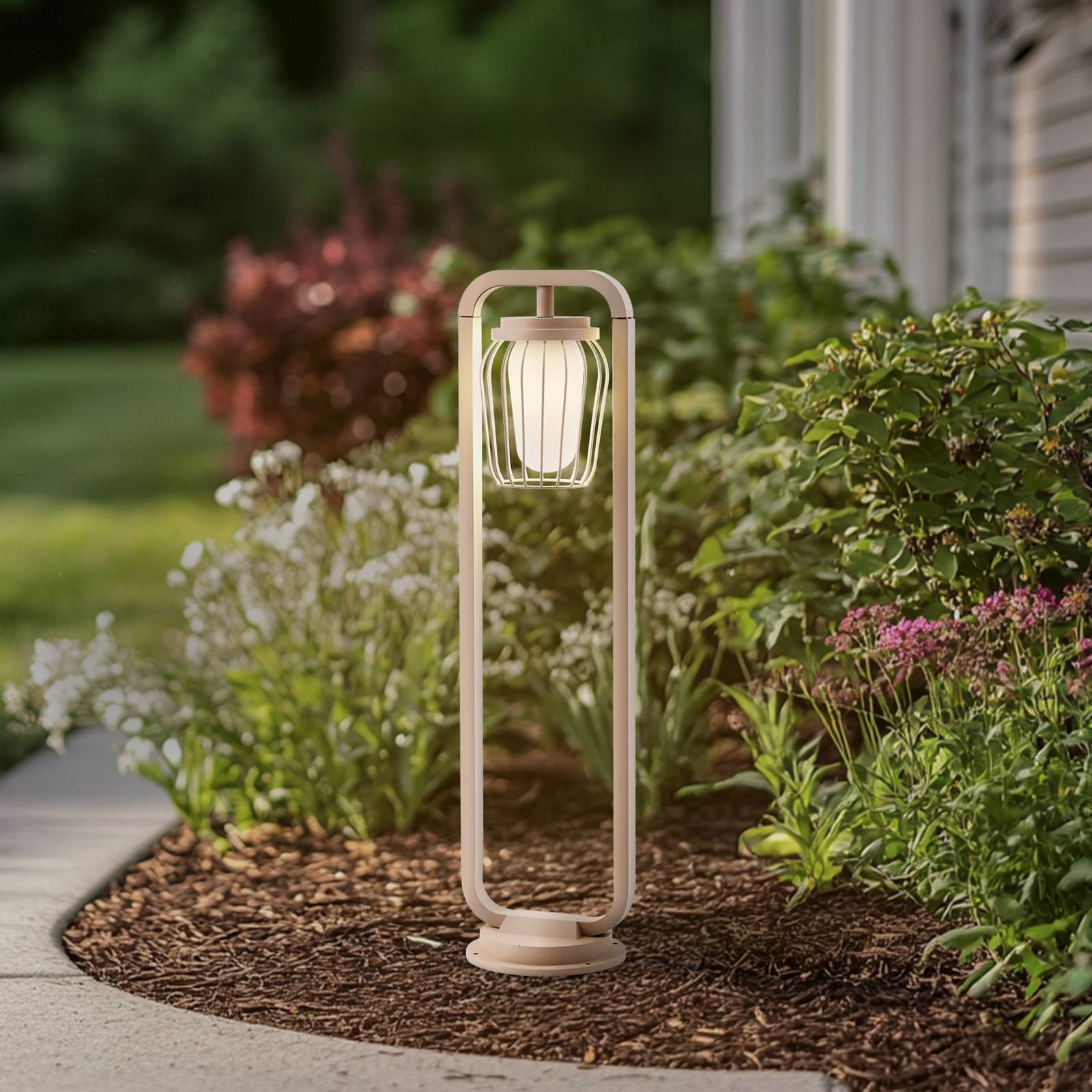 Lucande Wegeleuchte Chandan, 90 cm, beige, Metall, IP54 günstig online kaufen