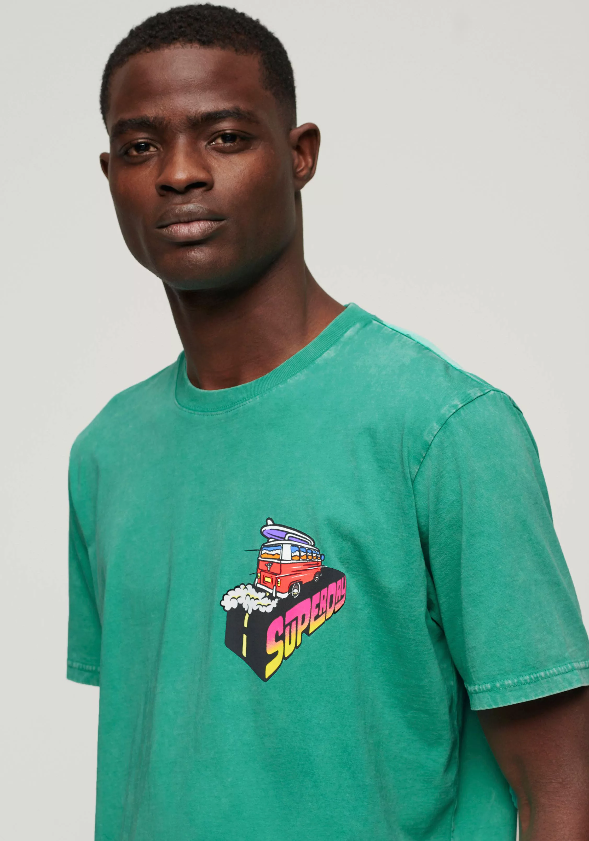 Superdry Print-Shirt "SD-NEON TRAVEL CHEST LOOSE TEE" günstig online kaufen