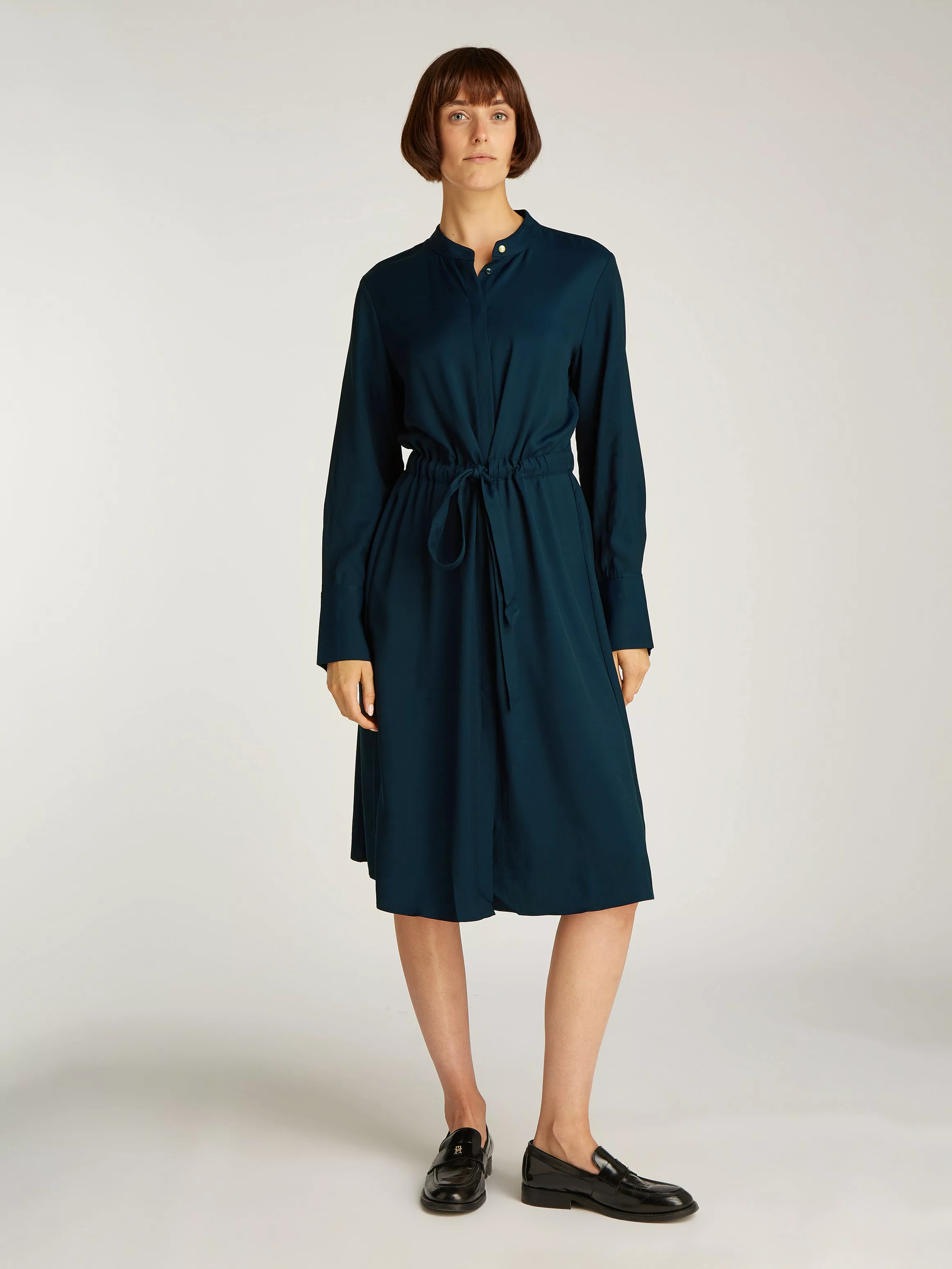 Tommy Hilfiger Blusenkleid "SOFT VIS COLARLESS SHIRT DRESS", mit Bindeband günstig online kaufen