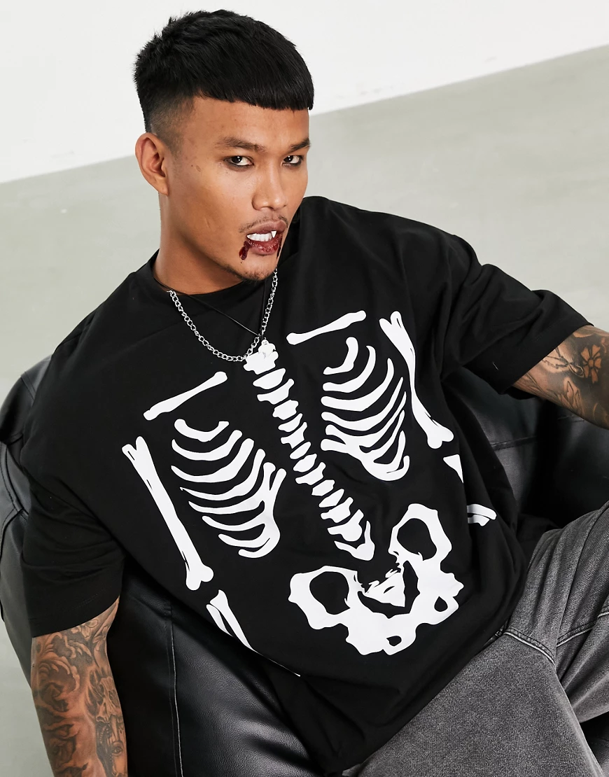 ASOS DESIGN – Halloween – Schwarzes Oversize-T-Shirt mit Gerippe-Print auf günstig online kaufen