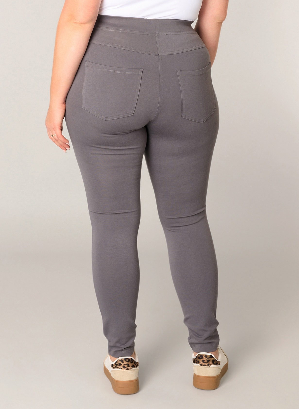 Base Level Curvy Jeggings "Arnika", mit Badge günstig online kaufen