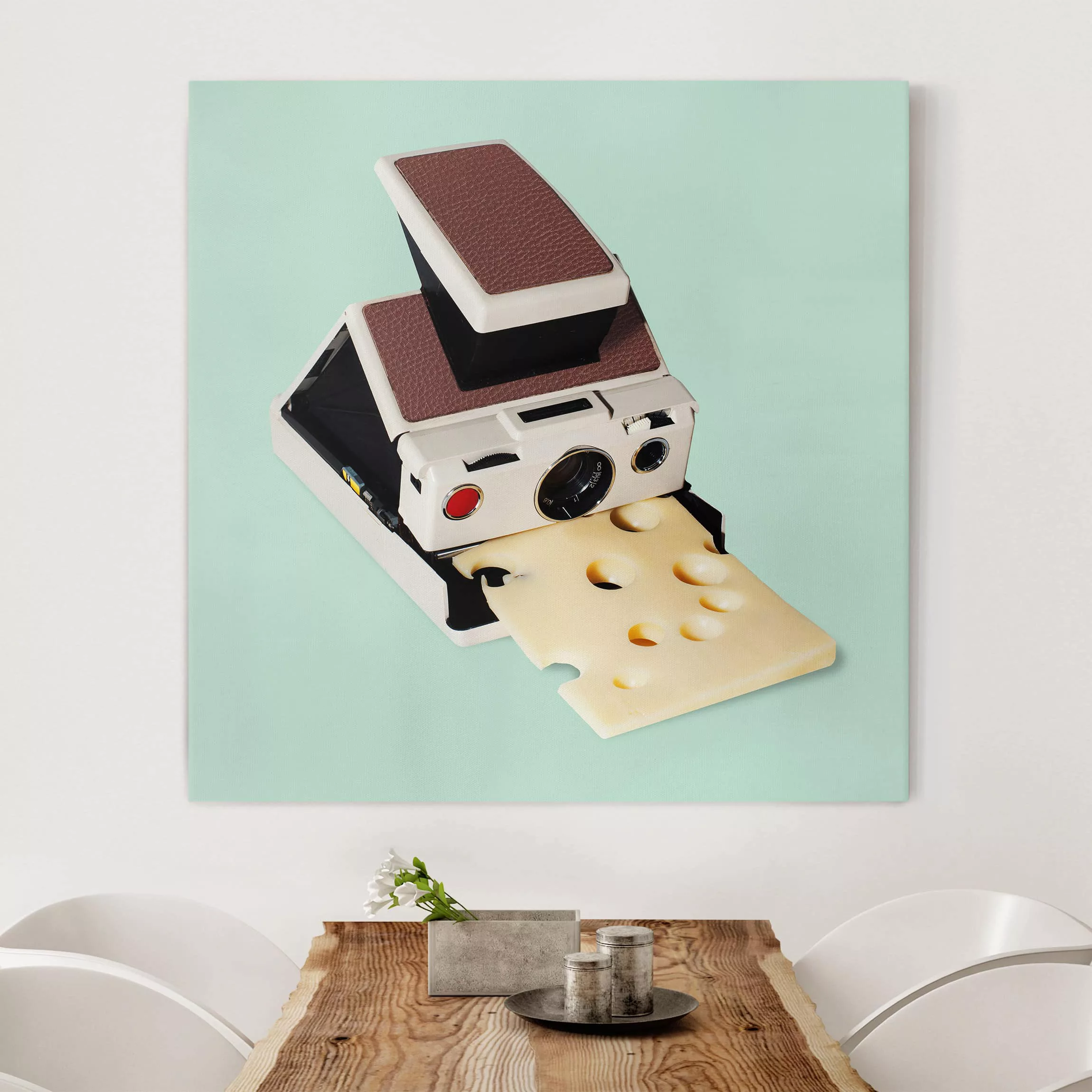 Leinwandbild Küche - Quadrat Kamera mit Käse günstig online kaufen